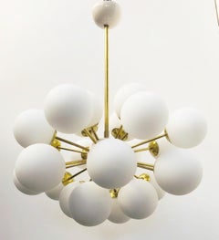 Ovale Sputnik Chandelier by Fabio Ltd
