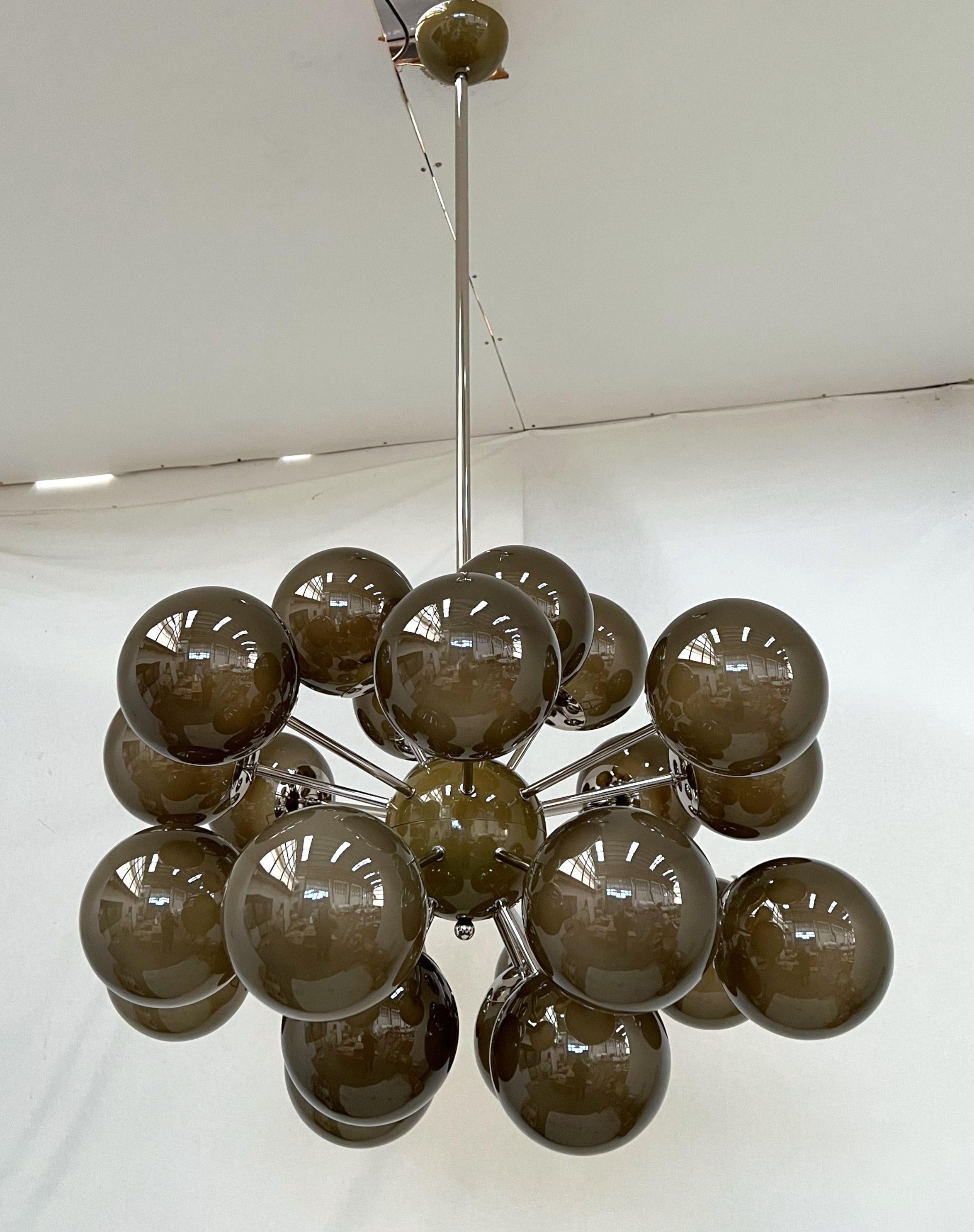 Modern Ovale Sputnik Chandelier by Fabio Ltd For Sale