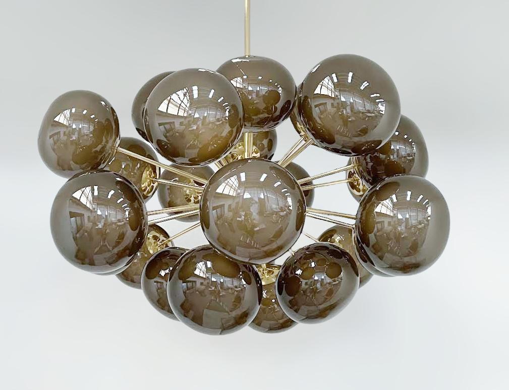 Modern Ovale Sputnik Chandelier by Fabio Ltd For Sale