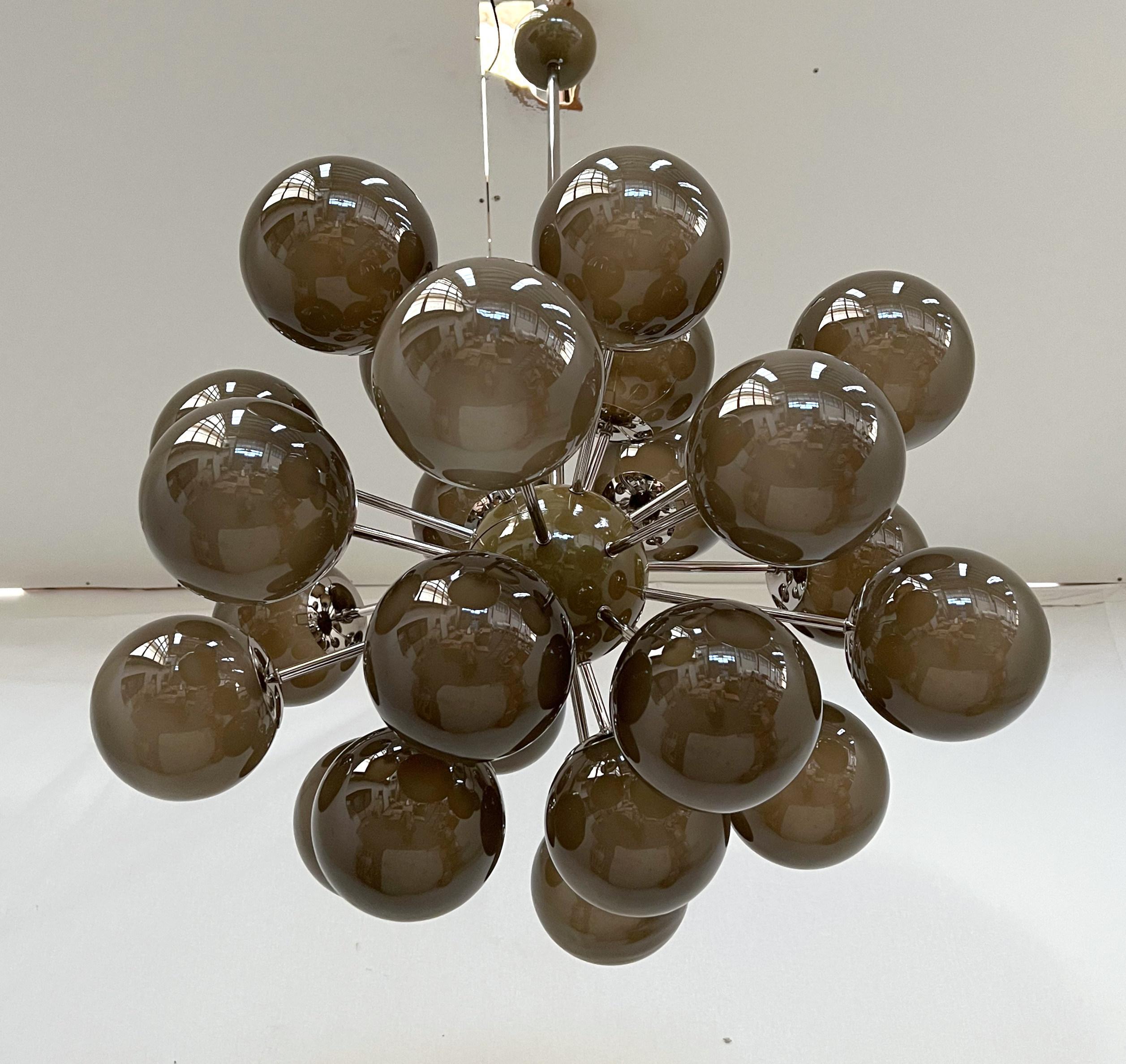 XXIe siècle et contemporain Lustre Spoutnik ovale de Fabio Ltd en vente