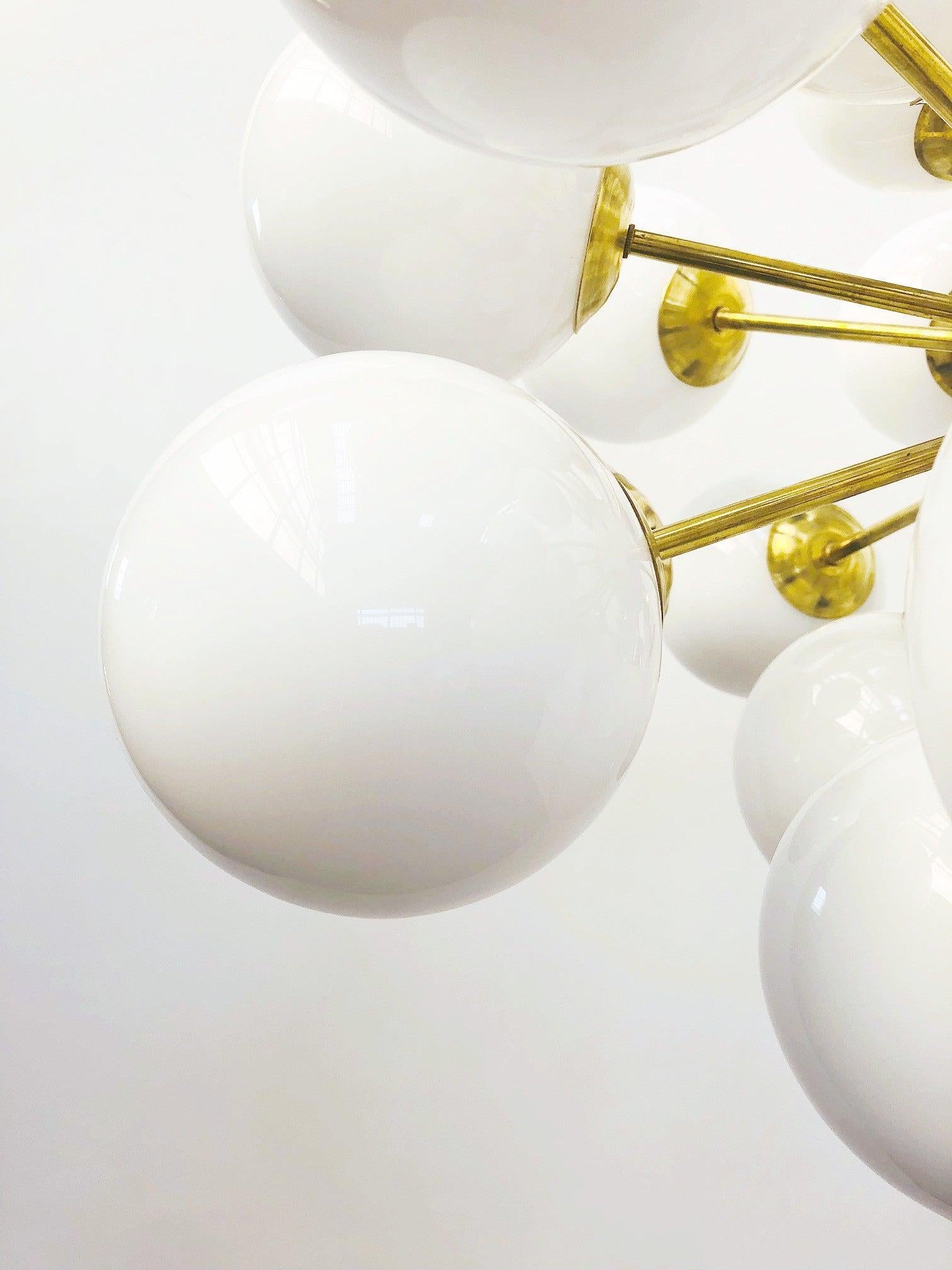 Contemporary Ovale Sputnik Chandelier by Fabio Ltd For Sale