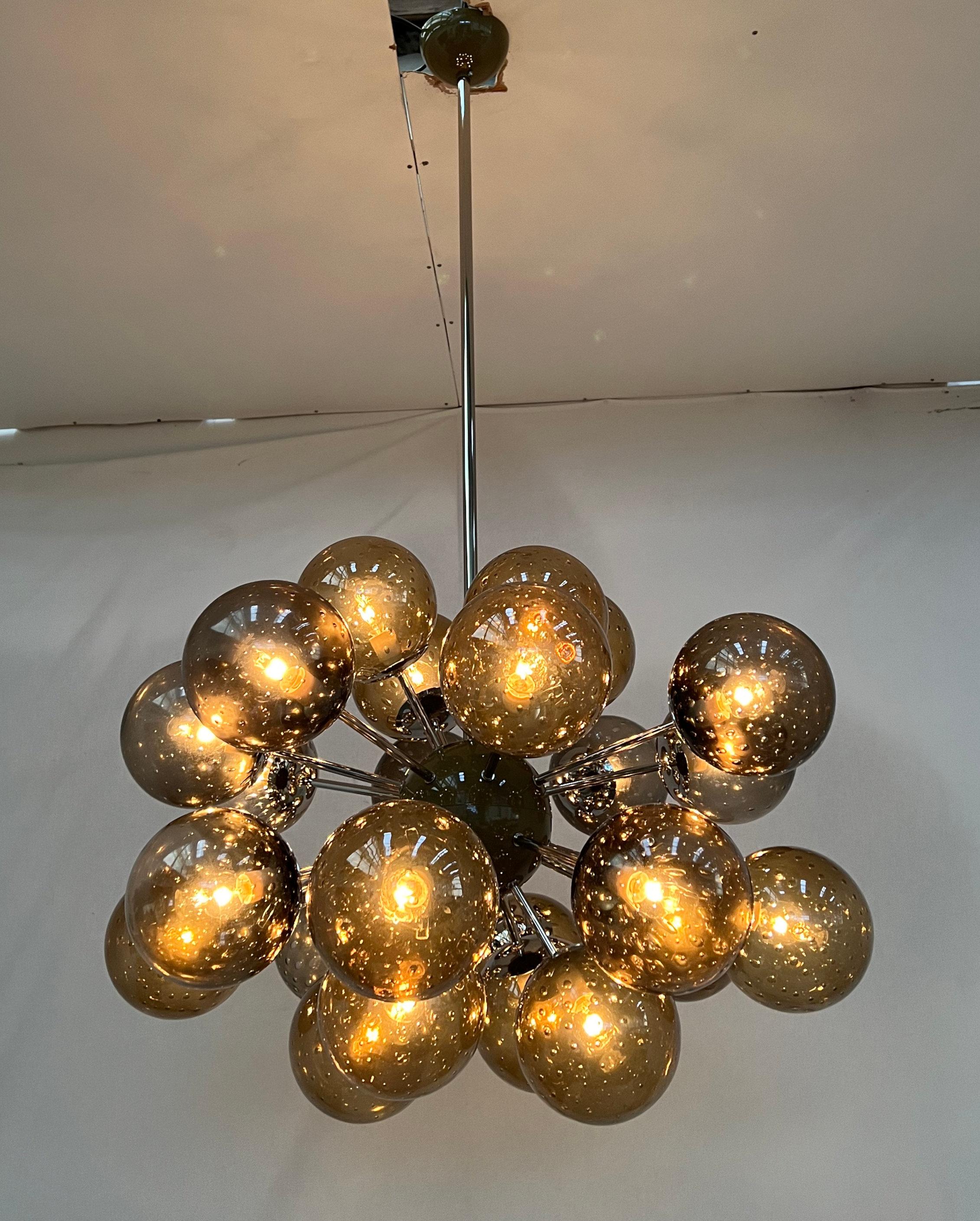 Ovale Sputnik Chandelier by Fabio Ltd For Sale 1