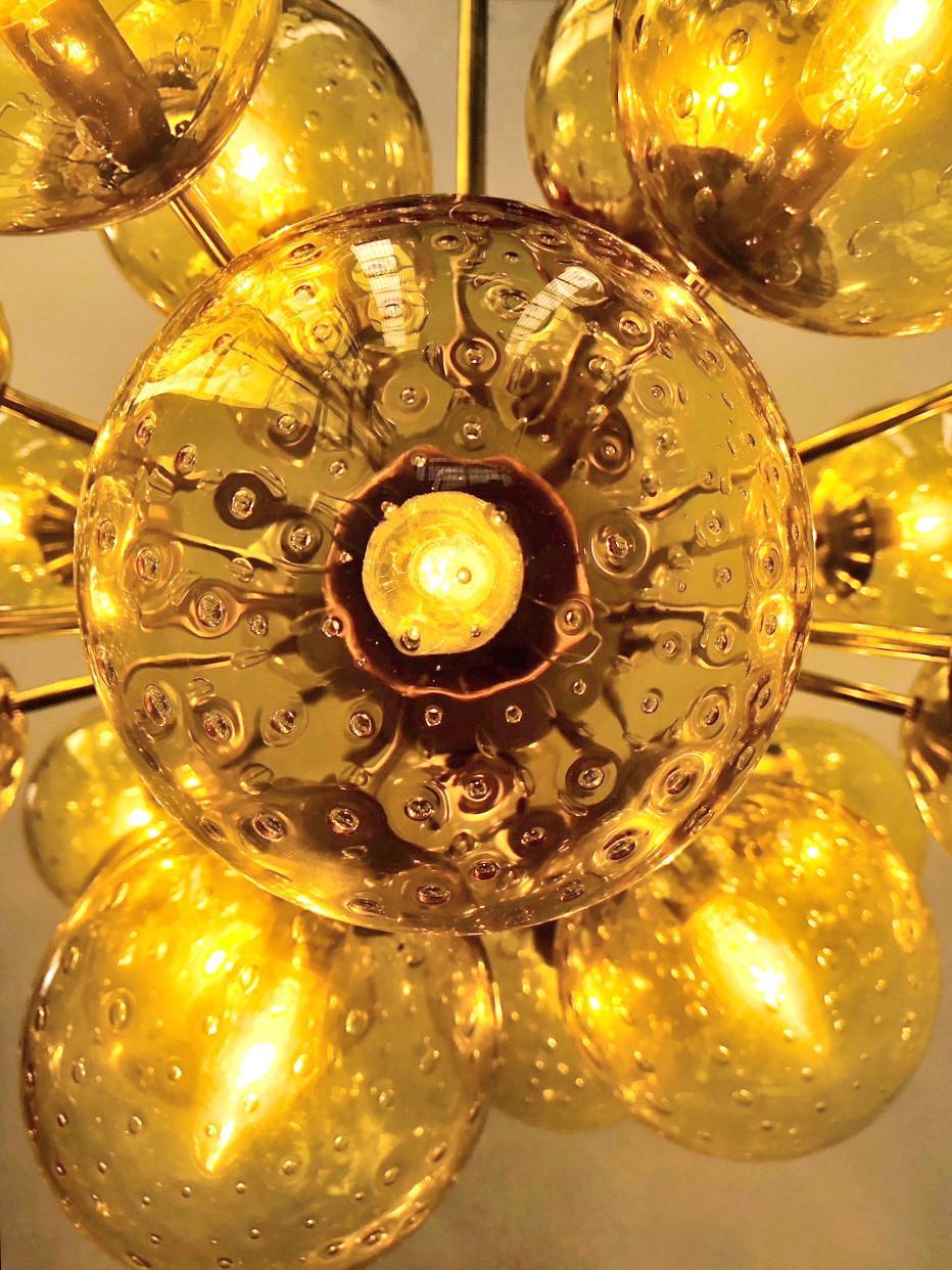 Lampadario Ovale Sputnik di Fabio Ltd in vendita 2