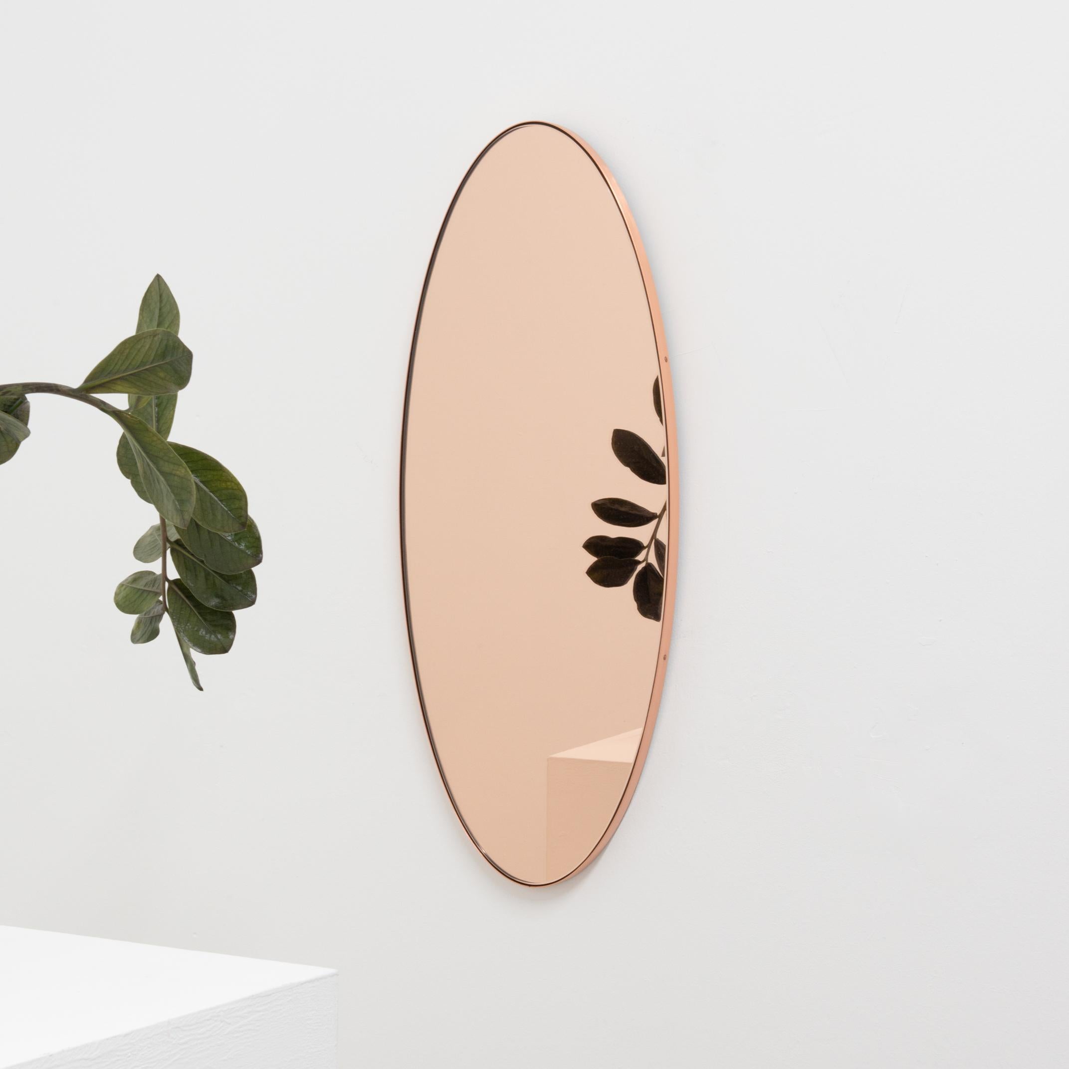 Ovalis grand miroir ovale fabriqué à la main en or rose pêche avec cadre en cuivre Neuf - En vente à London, GB