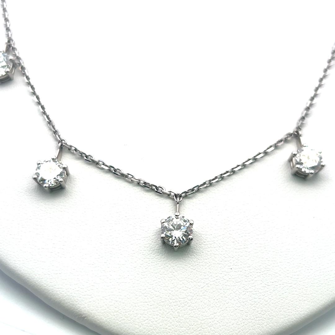 Donna Collana con diamanti tondi e brillanti da oltre 7,20 ct in oro bianco 14K, 18 pollici in vendita