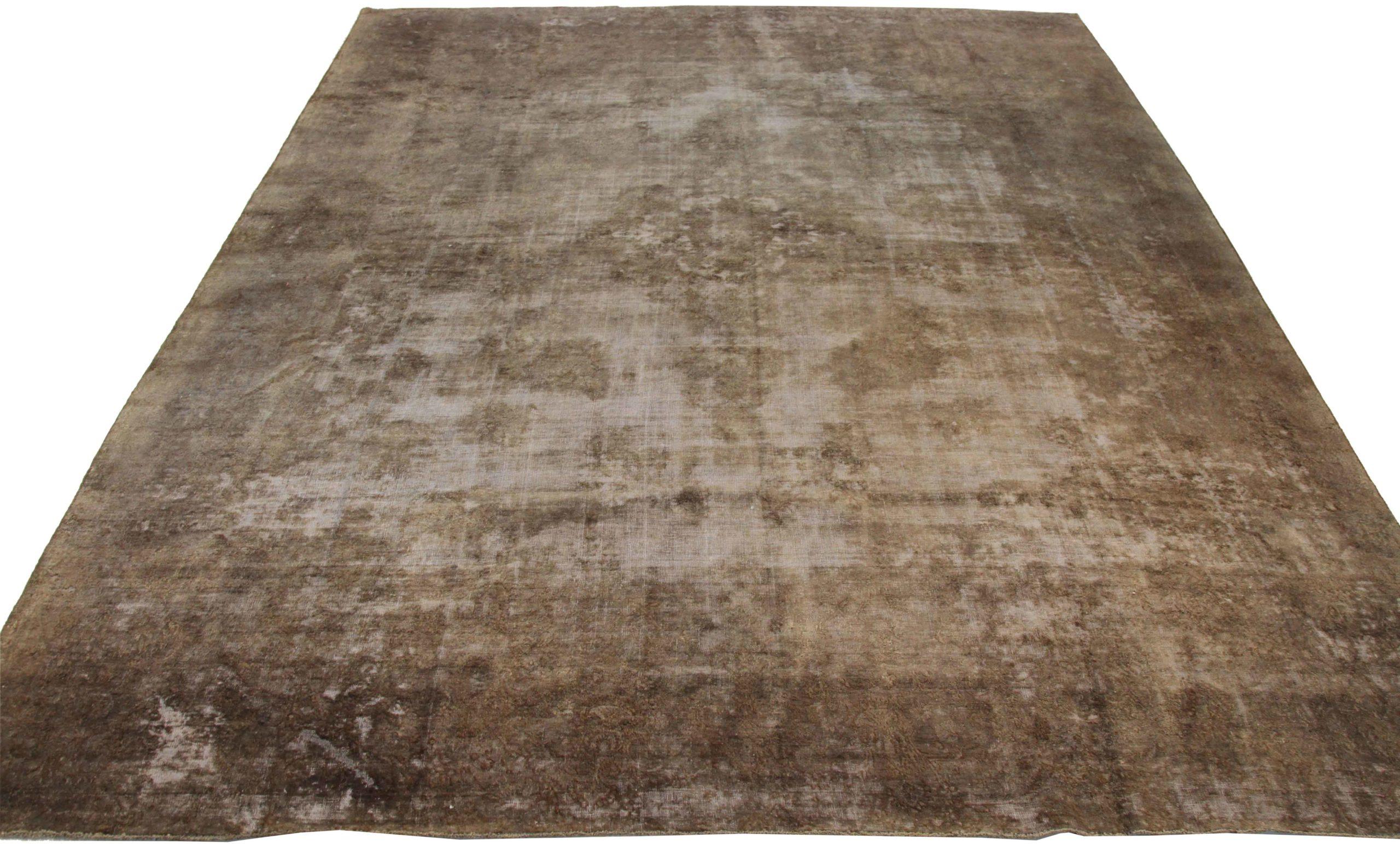 Discover the elegance of this unique Overdye featuring beautiful craftsmanship in Circa 1880. Designed with meticulous attention to detail, this exclusive design is perfect for enhancing your space.