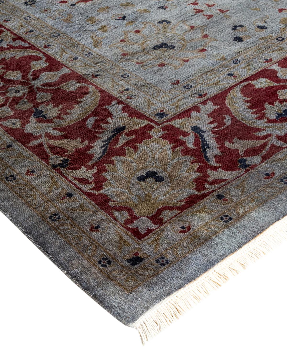 Vibrance-Teppiche sind der Inbegriff von Klassik mit Pfiff: traditionelle Muster in leuchtenden Farben gefärbt. Jeder handgeknüpfte Teppich wird mit einem 100% natürlichen botanischen Farbstoff gewaschen, der verborgene Nuancen in den Mustern