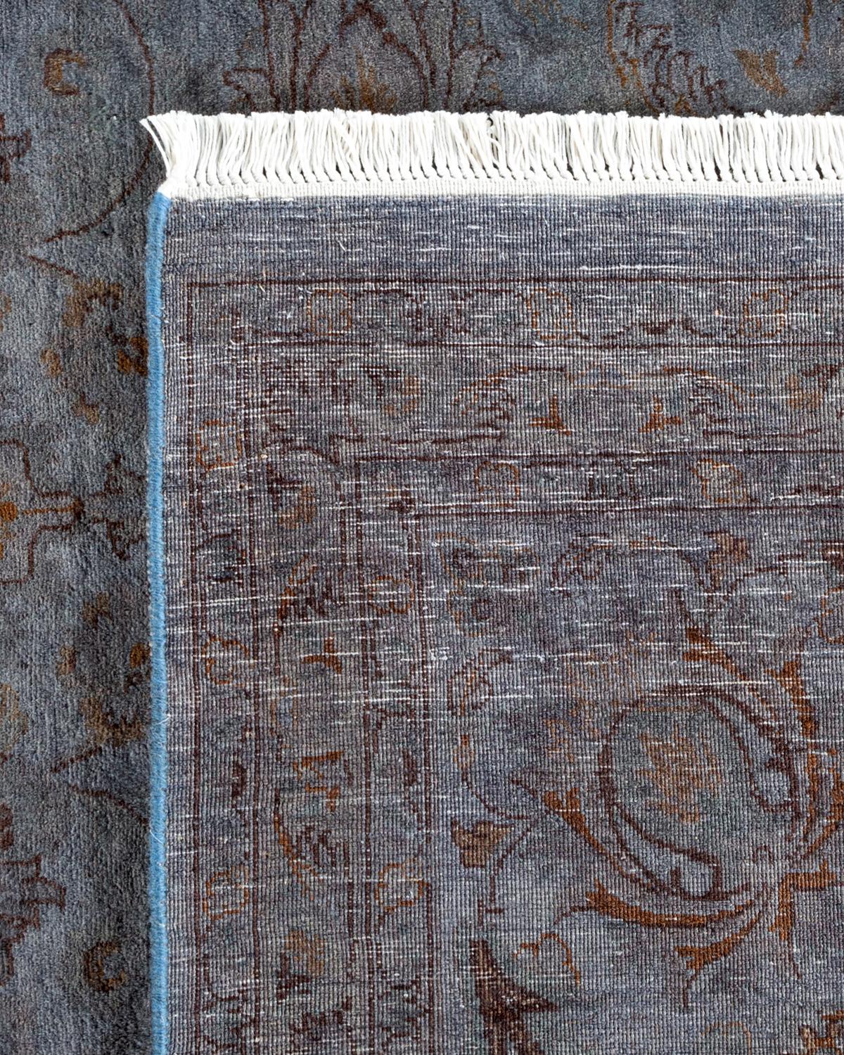 XXIe siècle et contemporain Tapis Overdyed en laine grise nouée à la main en vente