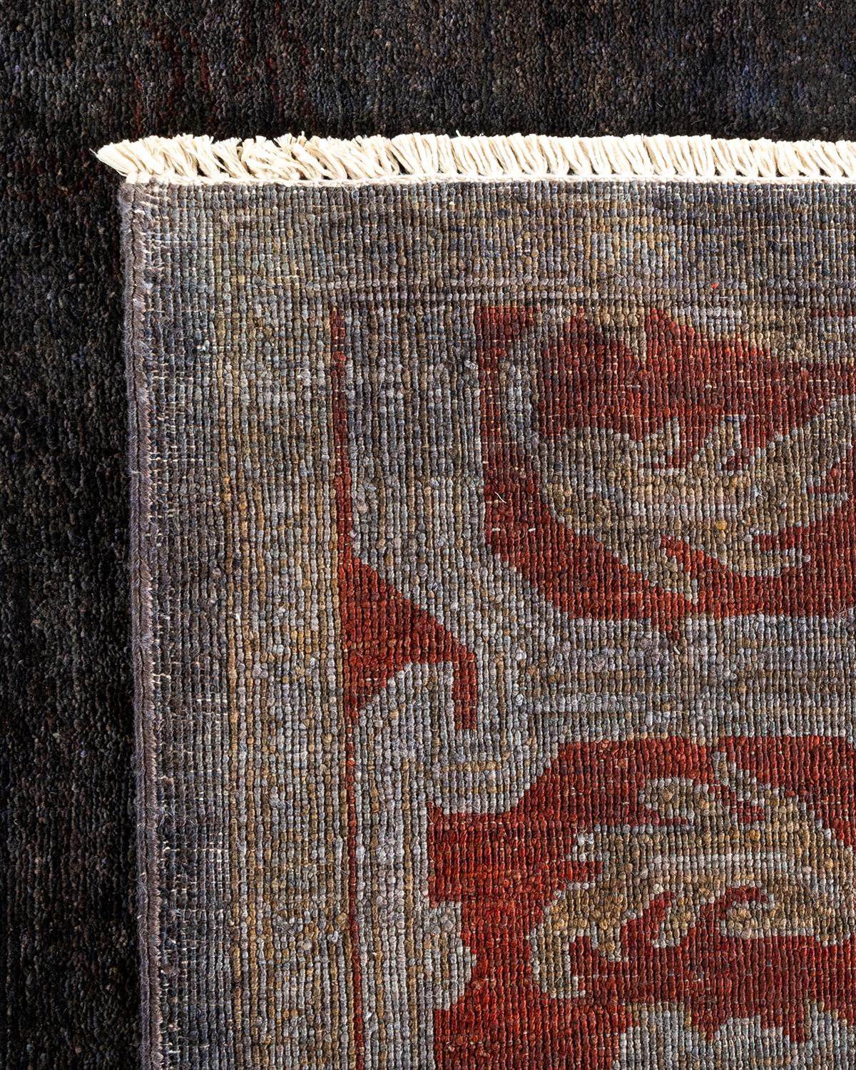 XXIe siècle et contemporain Tapis Overdyed en laine grise nouée à la main en vente