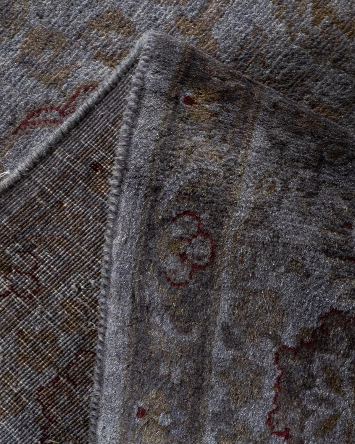 Laine Tapis Overdyed en laine grise nouée à la main en vente