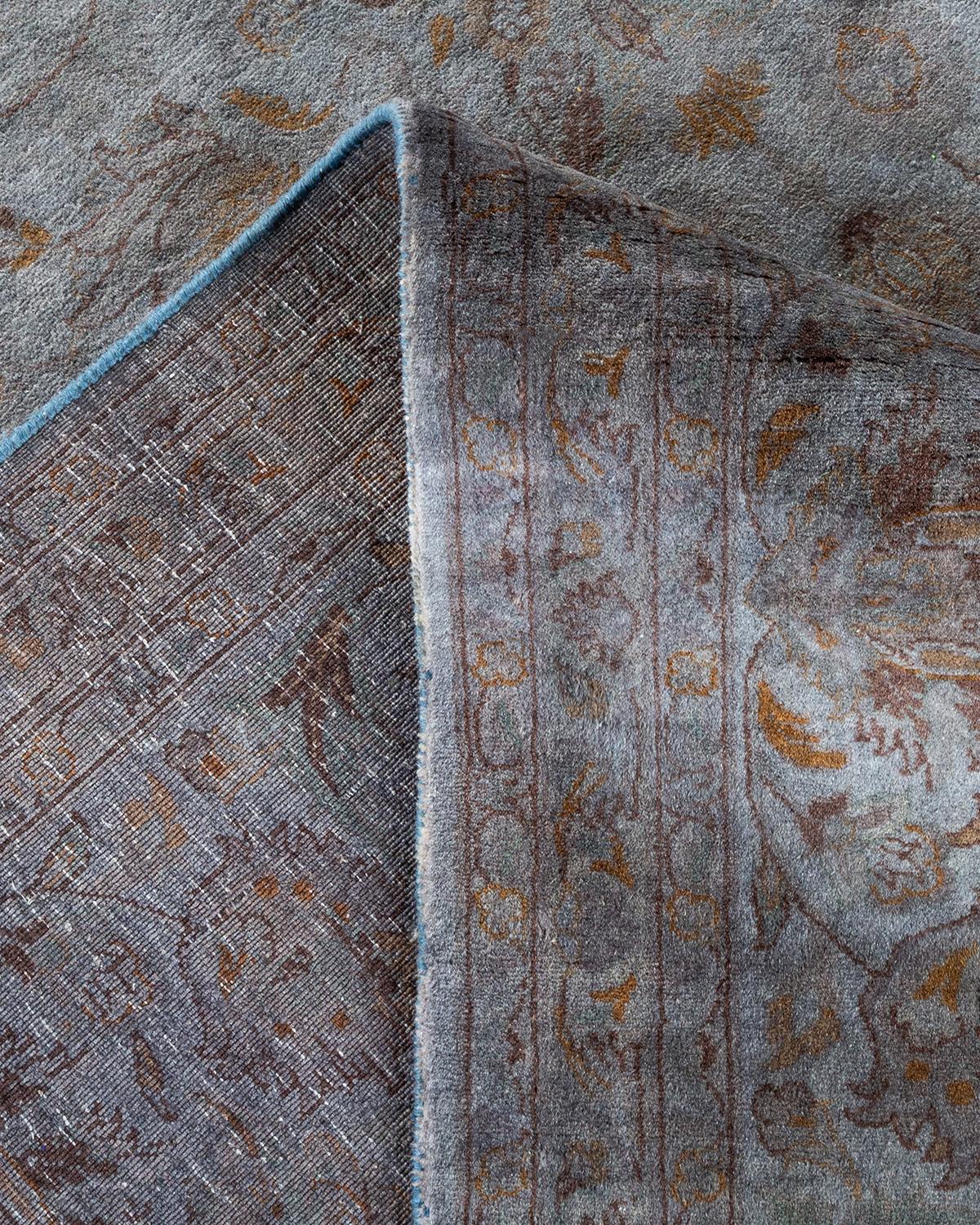 Laine Tapis Overdyed en laine grise nouée à la main en vente