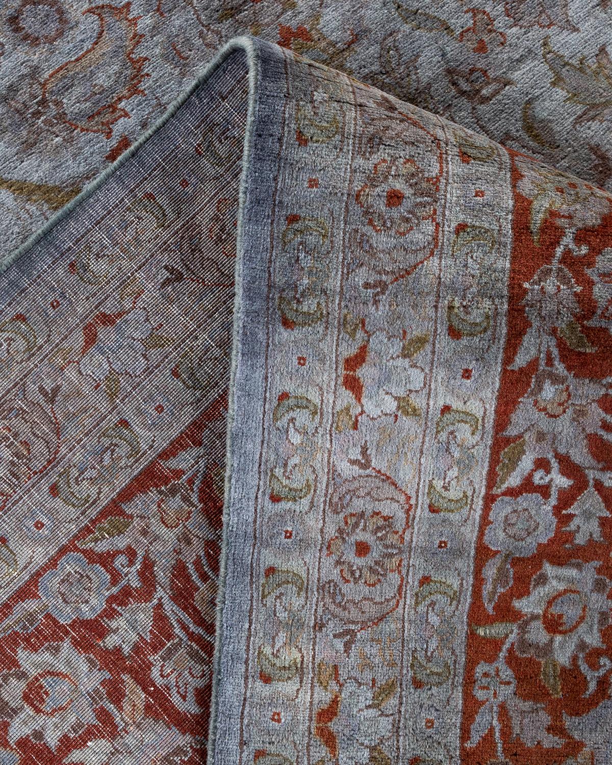 Laine Tapis Overdyed en laine grise nouée à la main en vente