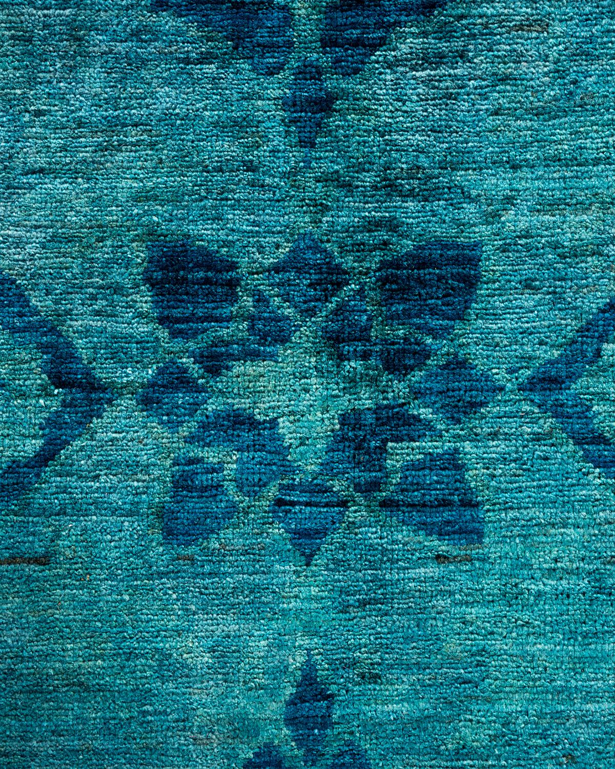Pakistano Tappeto Overdyed in lana annodata a mano di colore blu chiaro in vendita