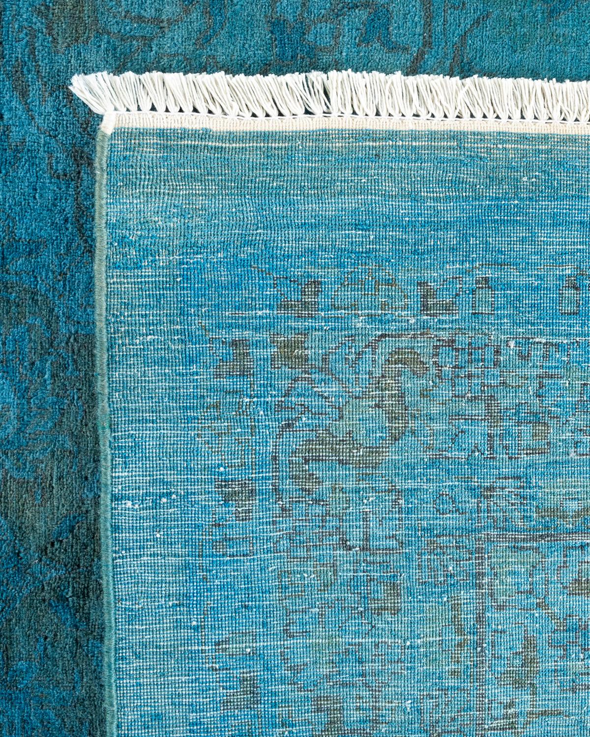 XXI secolo e contemporaneo Tappeto Overdyed in lana annodata a mano di colore blu chiaro in vendita