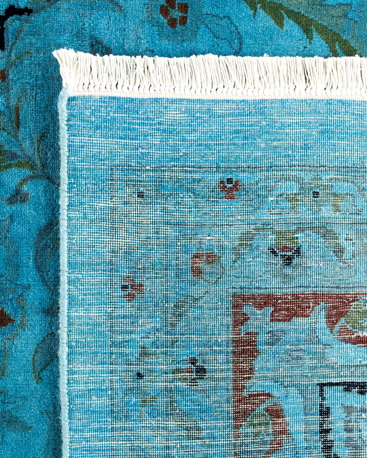 Alfombra de lana teñida a mano azul claro Siglo XXI y contemporáneo en venta
