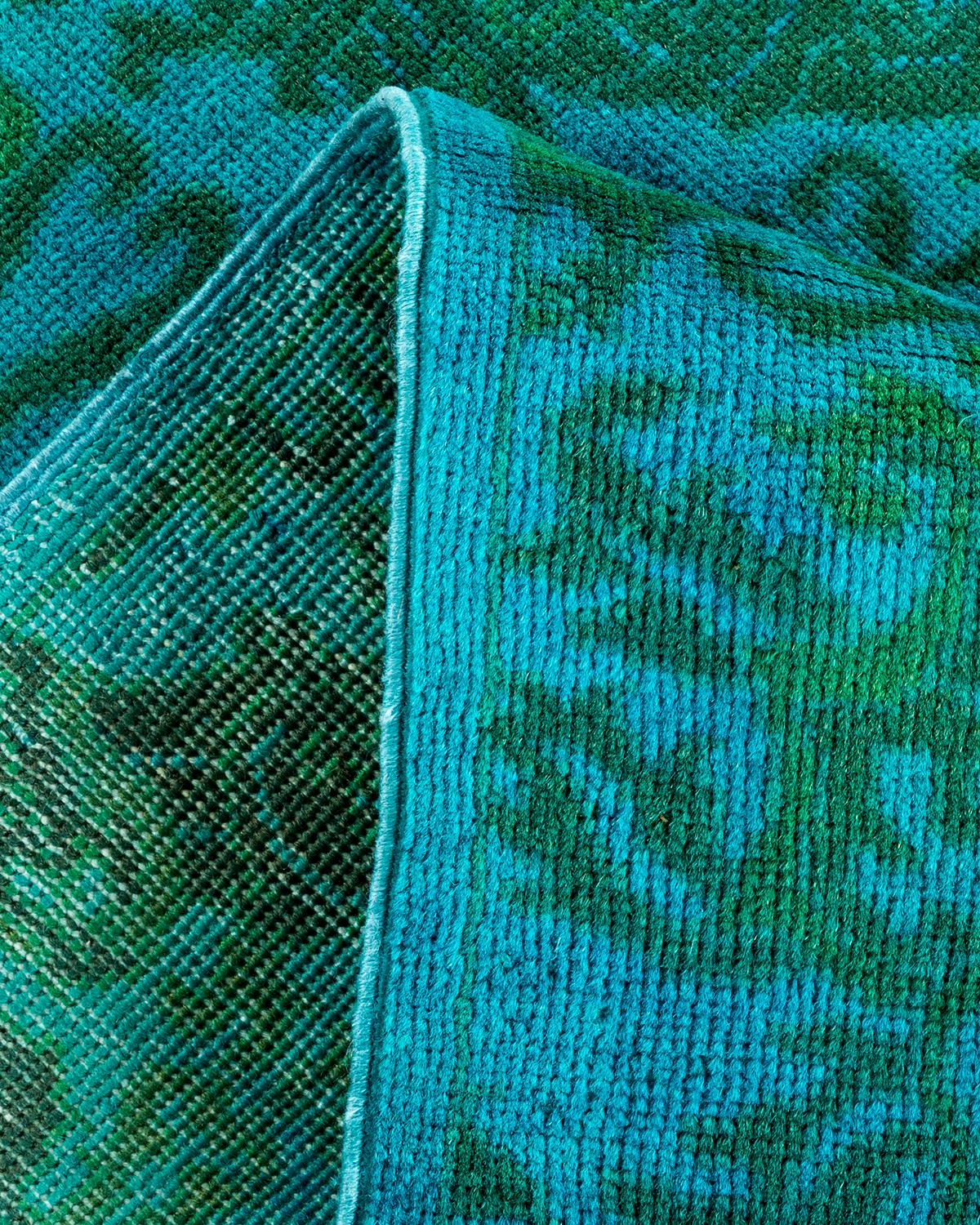 Laine Tapis Overdyed en laine nouée à la main Bleu Light en vente