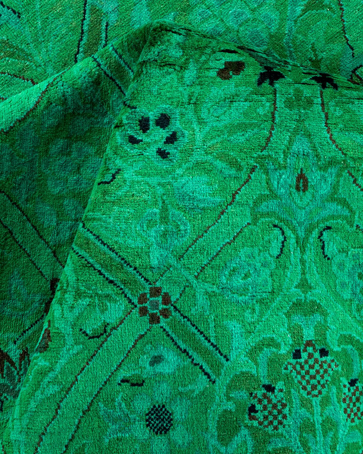 Tappeto Overdyed in lana annodata a mano di colore blu chiaro in vendita 1