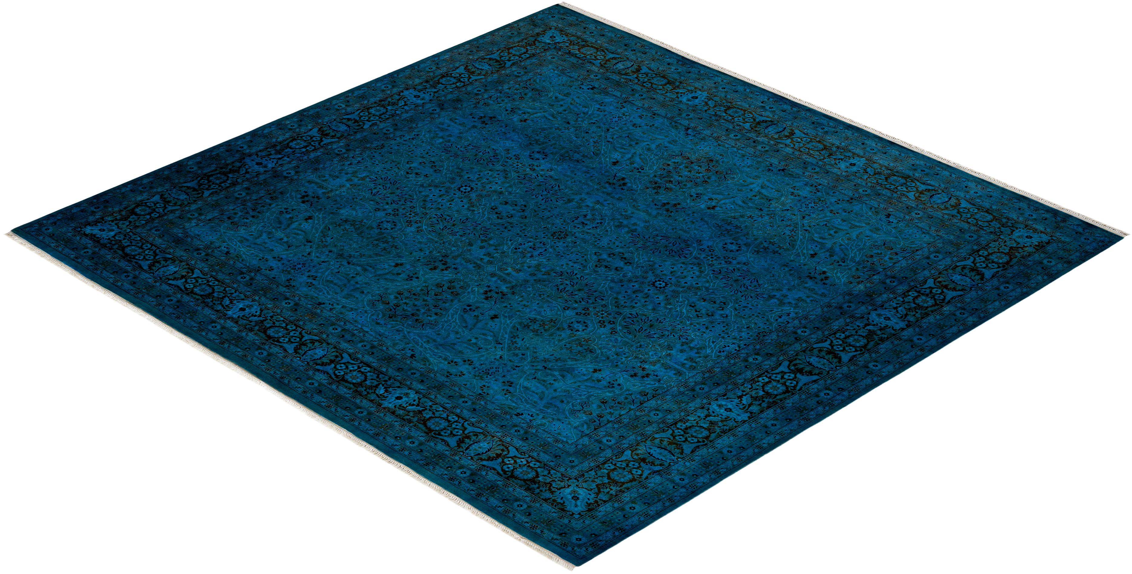 Tappeto Overdyed in lana annodata a mano di colore blu chiaro in vendita 2