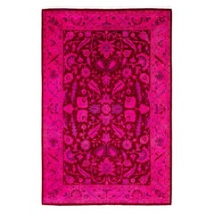 Tappeto Overdyed in lana annodato a mano di colore rosa moderno-contemporaneo 4' 3" x 6' 4"