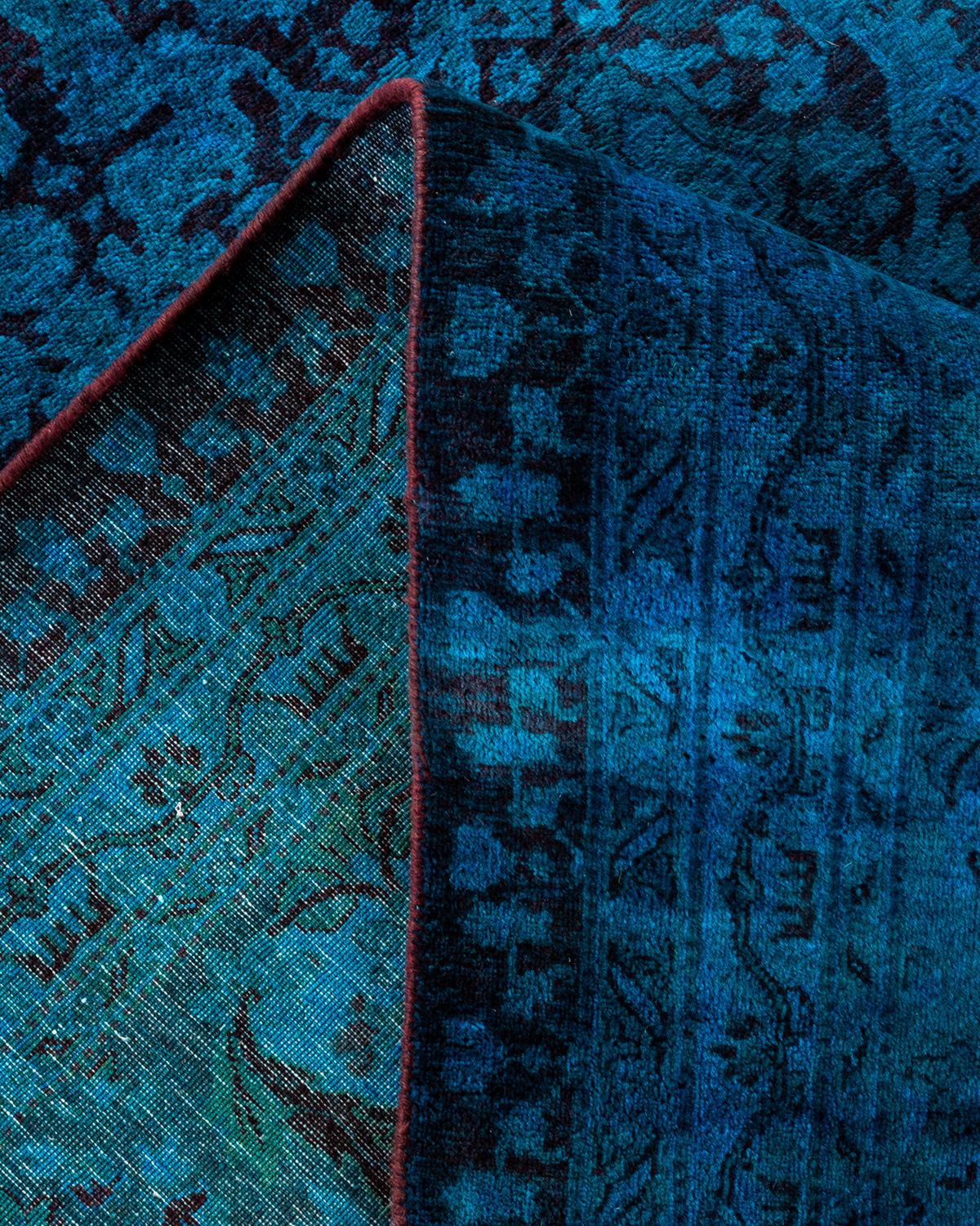 Laine Tapis Overdyed en laine nouée à la main rouge en vente