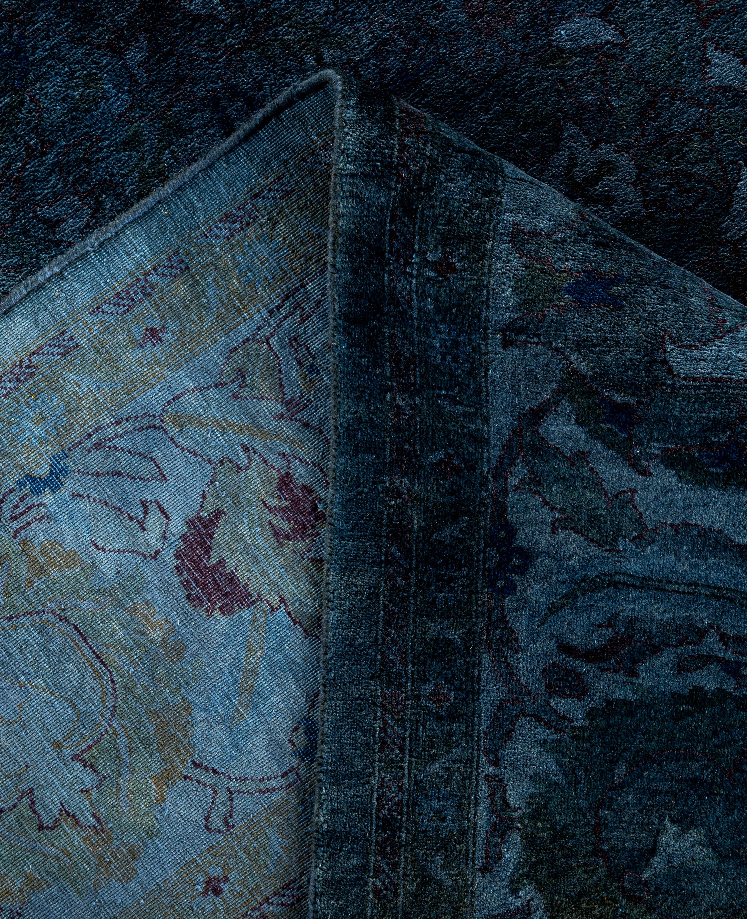 XXI secolo e contemporaneo Tappeto blu in lana Overdyed One-of-a-Kind 6' 4