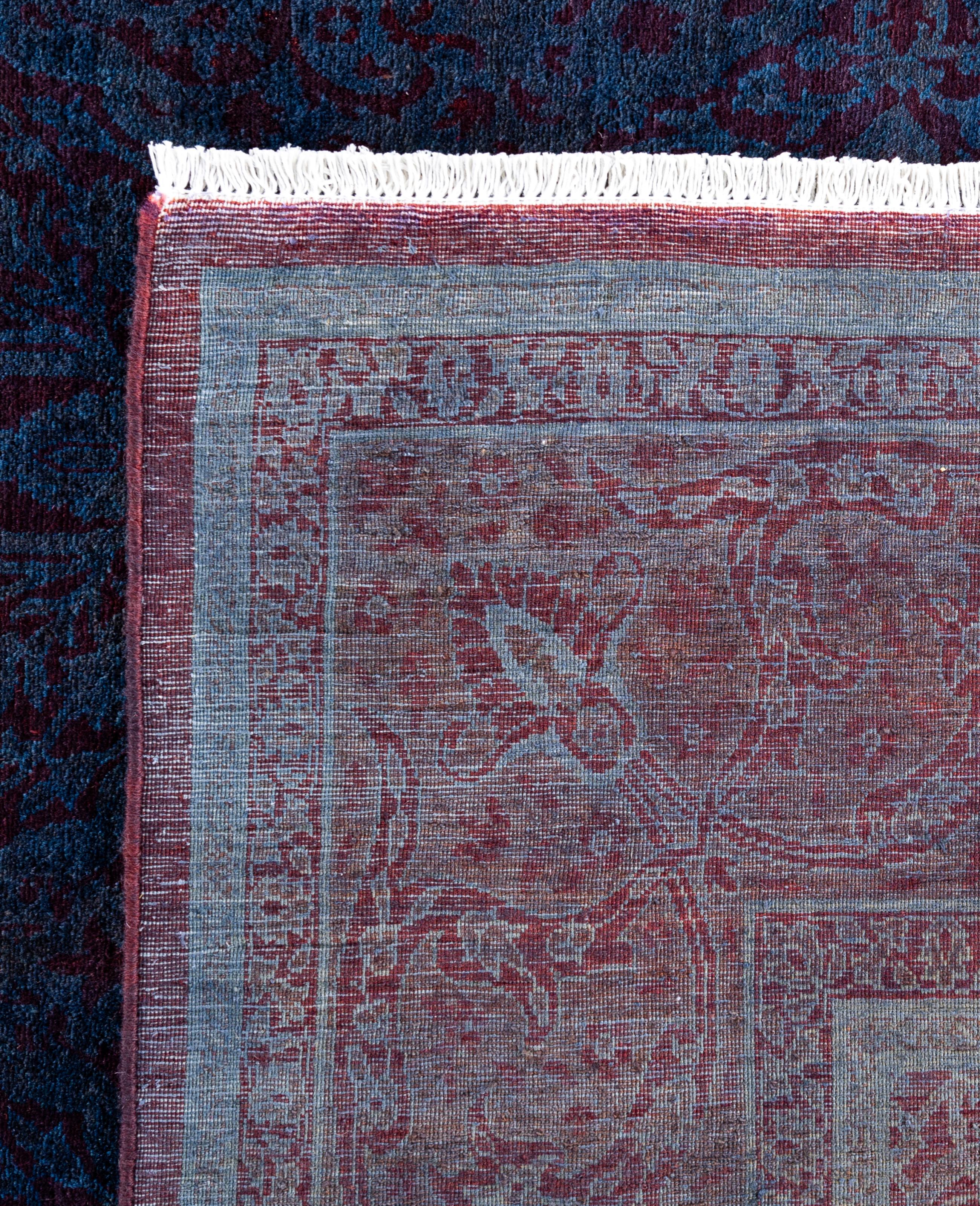 Tapis carré en laine bleu surteint et unique en son genre 5' 10
