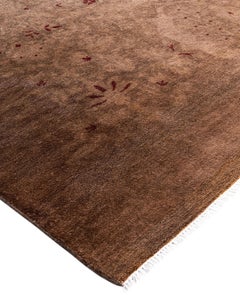 Tapis de sol en laine marron surteint, unique en son genre 6' 1" x 8' 9"