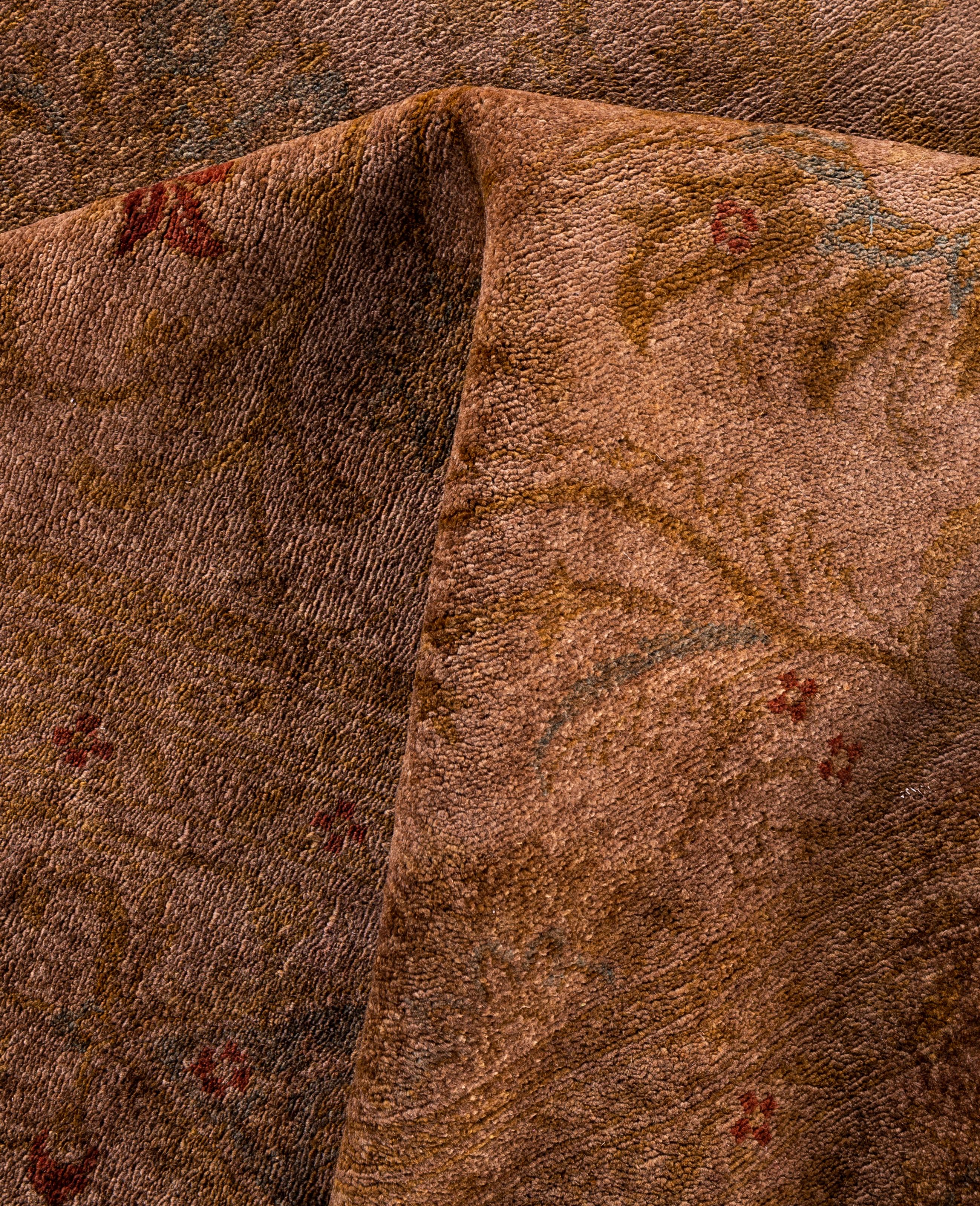Laine Tapis de sol en laine marron surteint, unique en son genre 8' 1