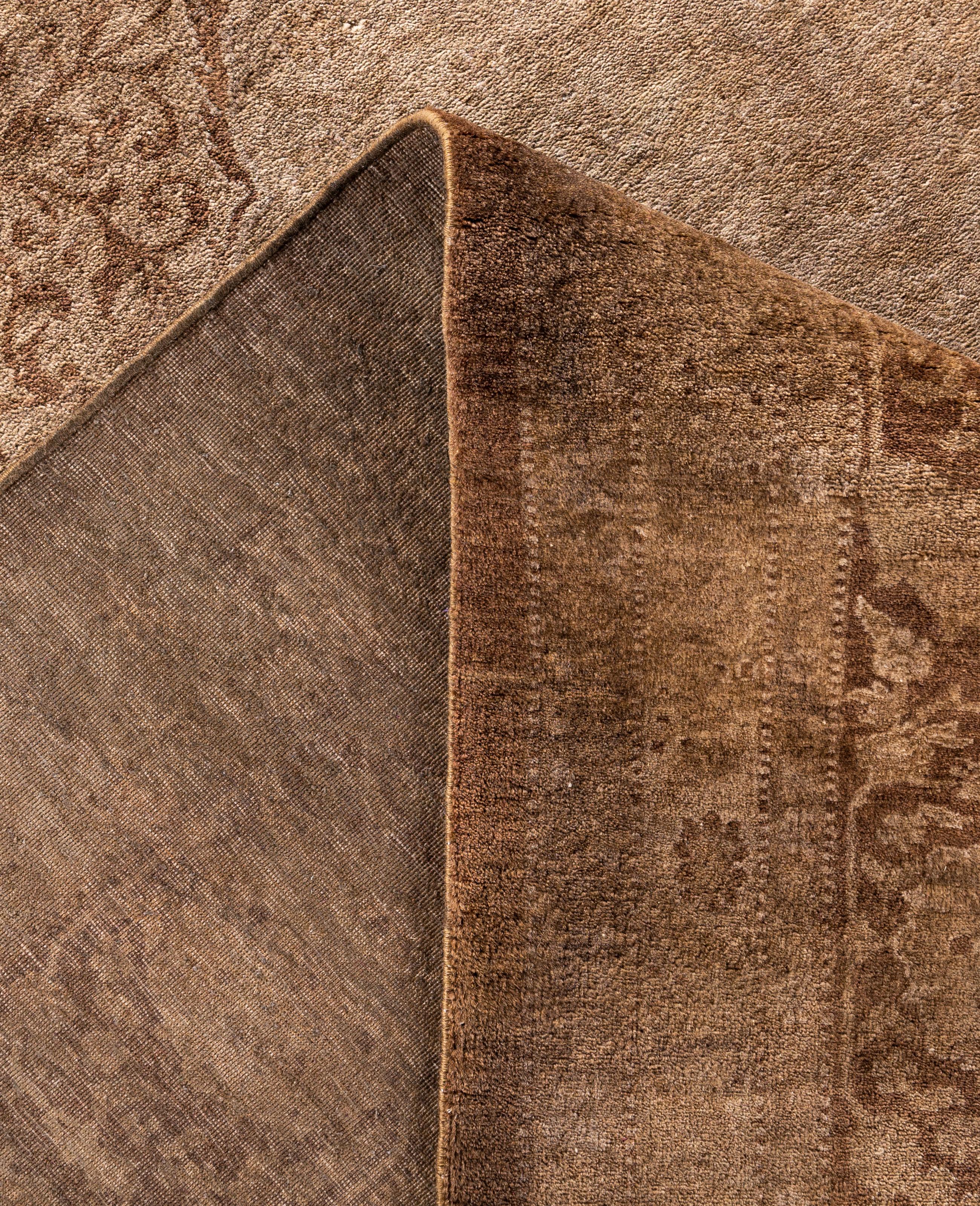 XXIe siècle et contemporain Tapis de sol en laine marron Overdyed One-of-a-Kind 9' 4
