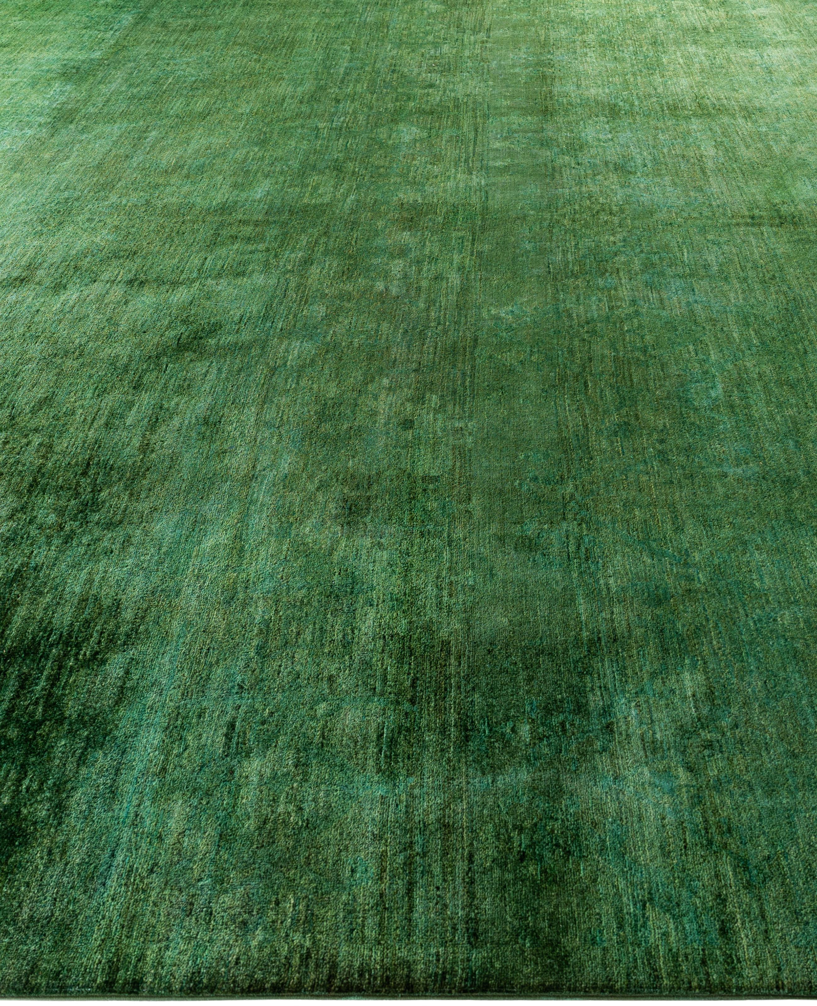 Annodato a mano Tappeto d'area verde Overdyed One-of-a-Kind Wool 12' 1