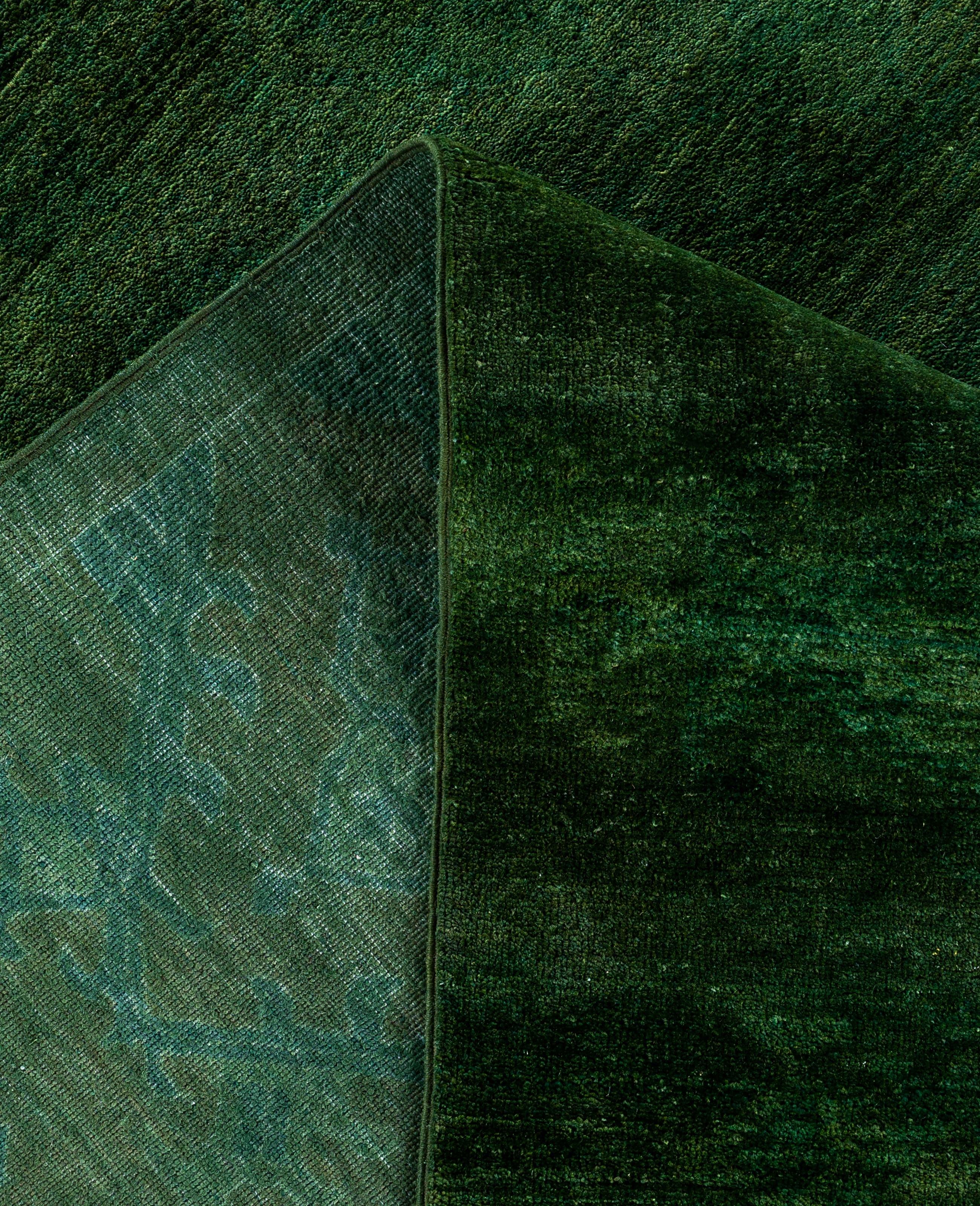 XXI secolo e contemporaneo Tappeto d'area verde Overdyed One-of-a-Kind Wool 12' 1