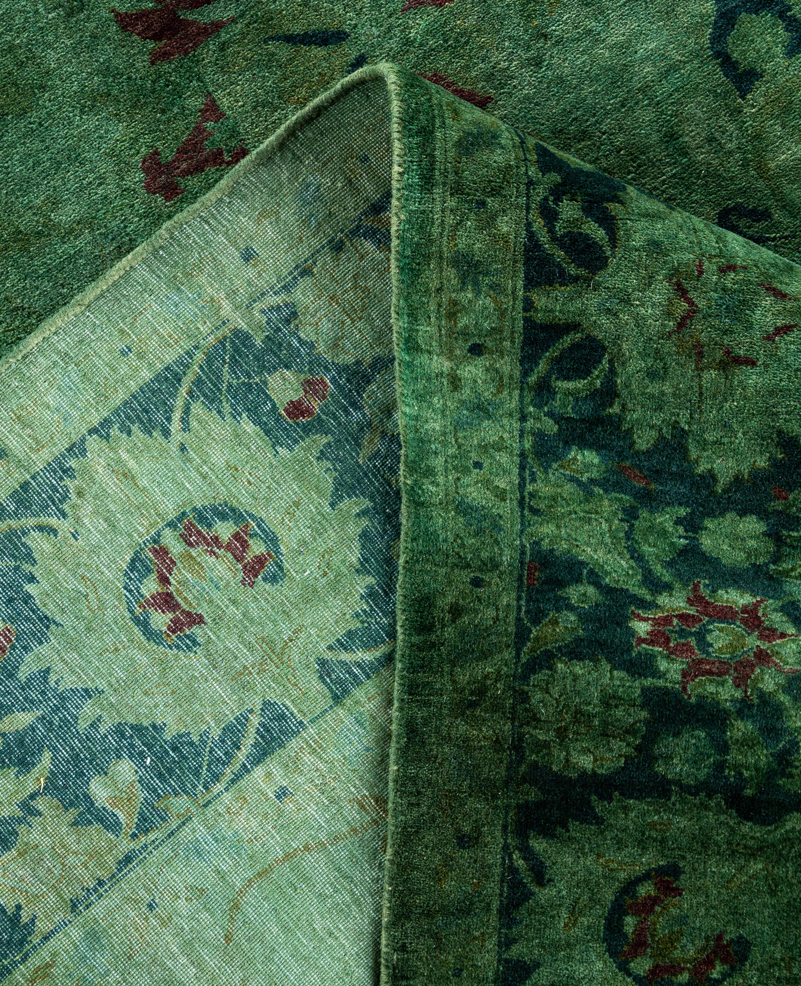 XXIe siècle et contemporain Tapis de sol en laine Overdyed One-of-a-Kind Green 6' 1