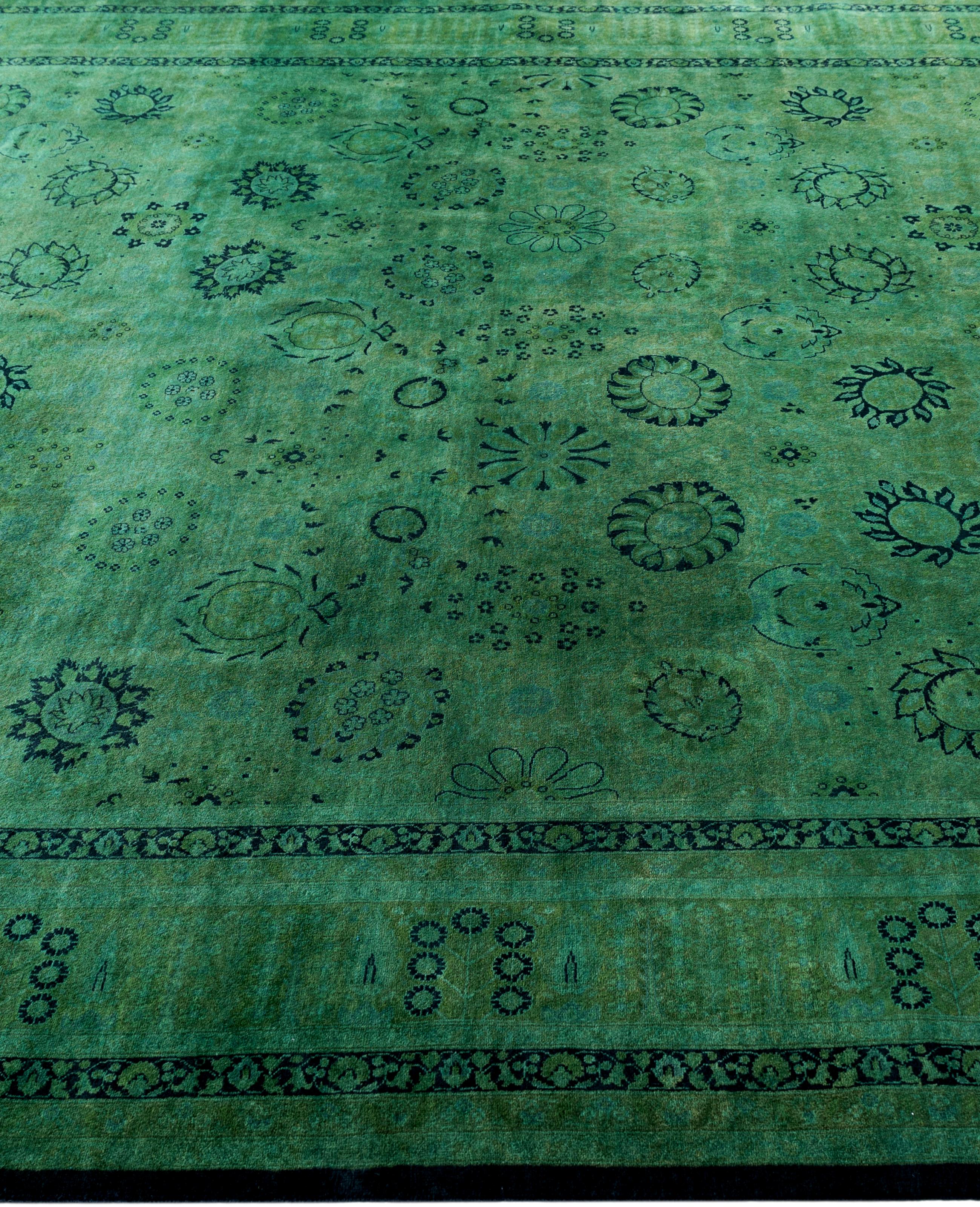 Noué à la main Tapis de sol en laine Overdyed One-of-a-Kind Green 8' 2