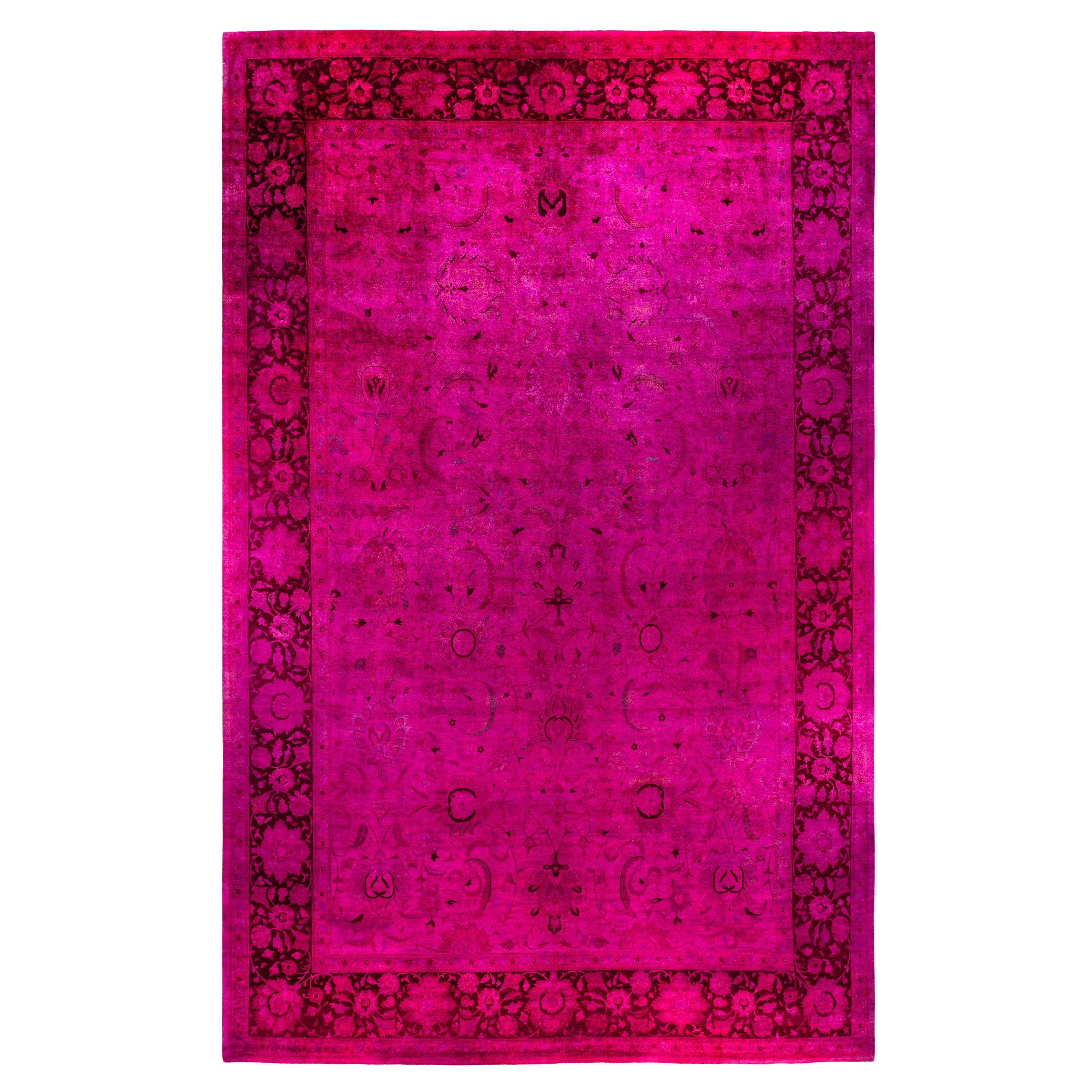 Tapis de sol en laine surteint et unique en son genre rose 12' 2" x 19' 3" en vente