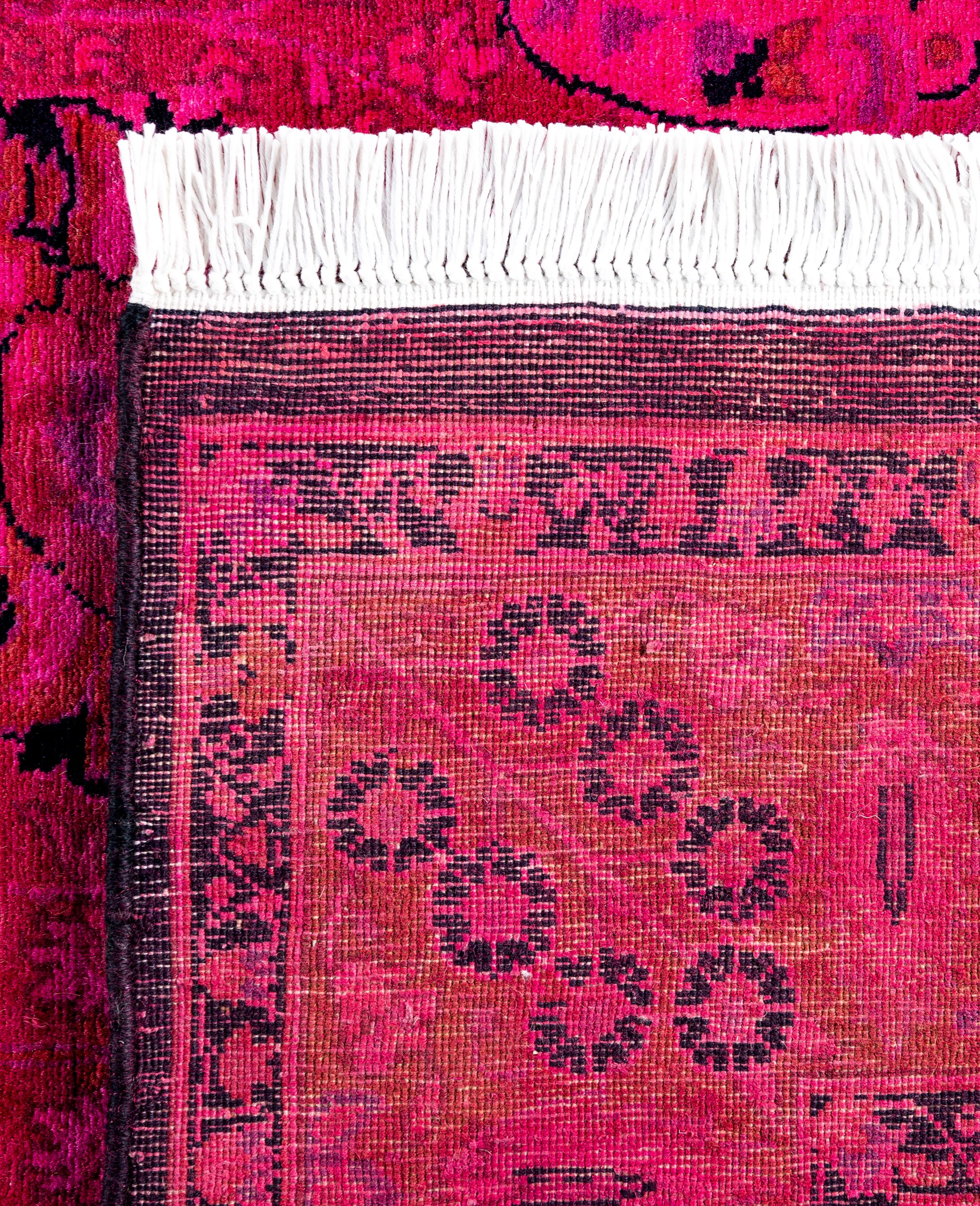 Tappeto per l'area rosa in lana Overdyed One-of-a-Kind 3' 1