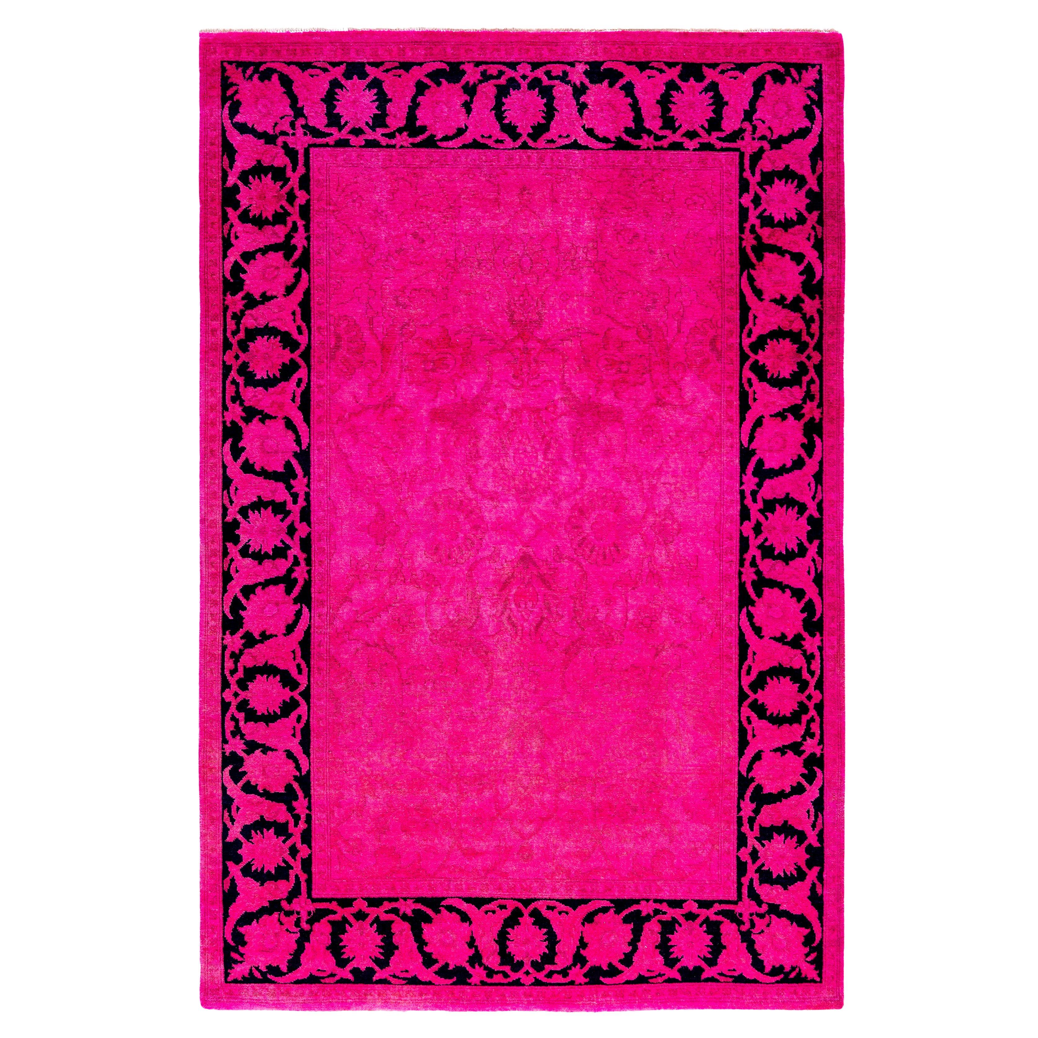 Alfombra de lana Overdyed Única Rosa 4' 0" x 6' 1" en venta