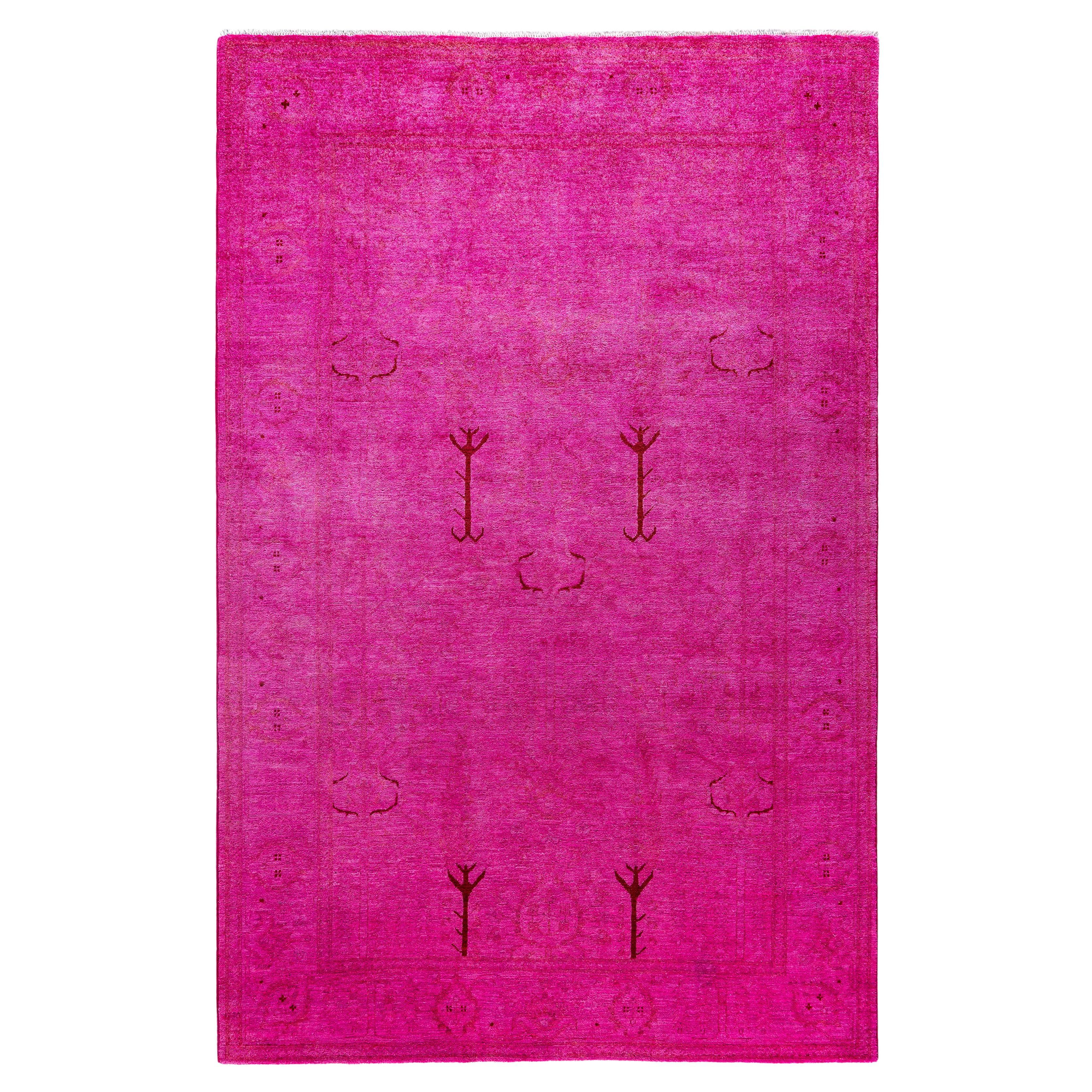 Tapis de sol en laine surteint et unique en son genre rose 5' 2" x 7' 10"
