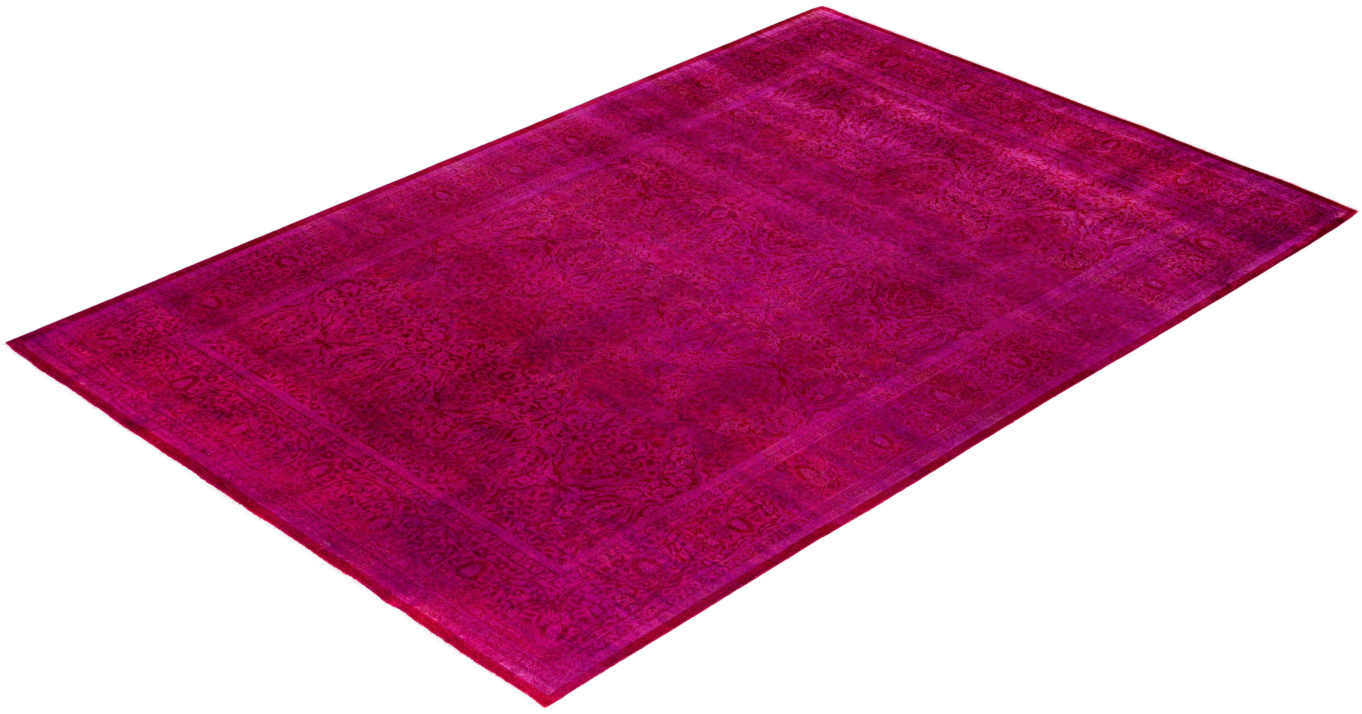Tapis de sol en laine surteint unique en son genre rose 6' 0