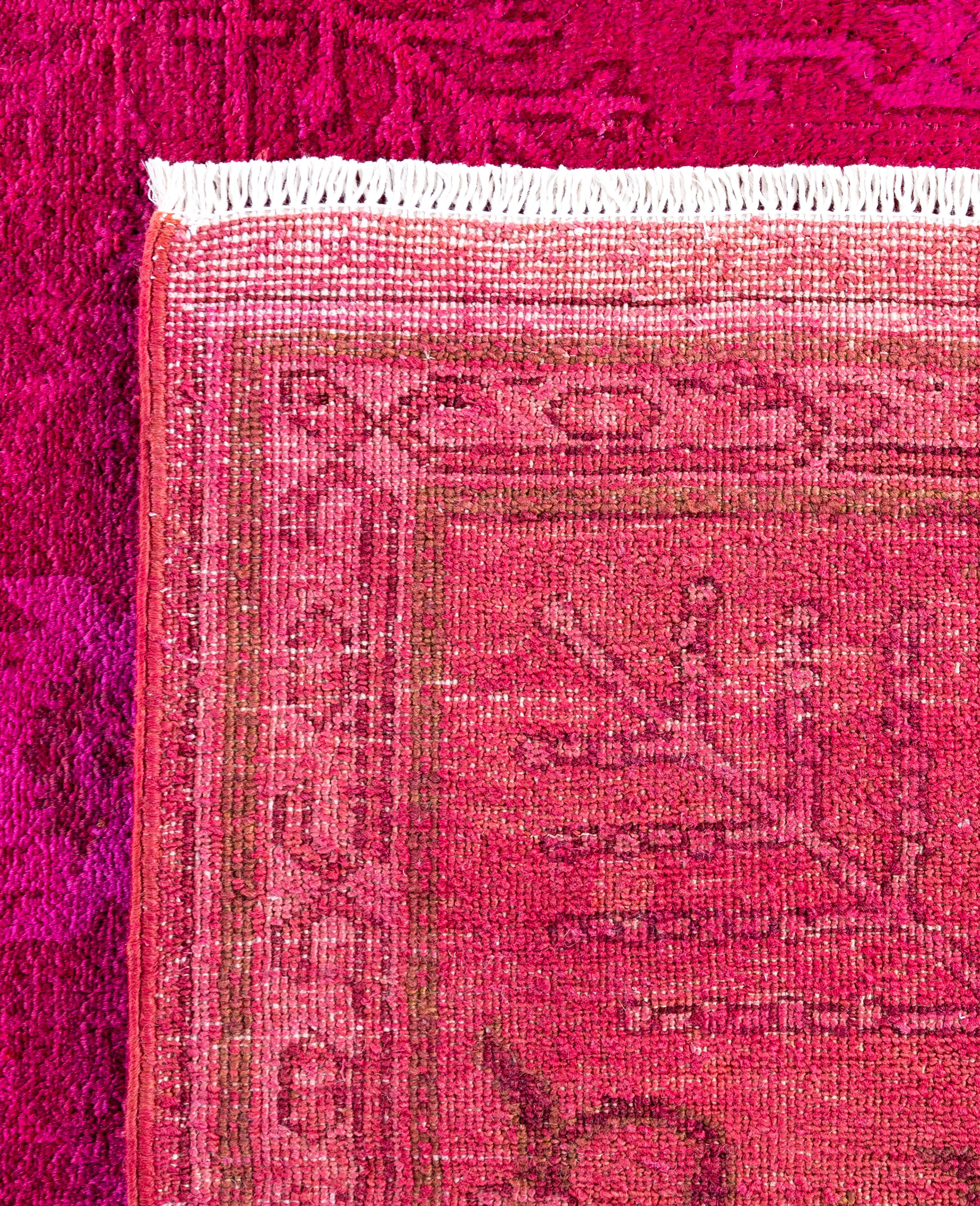 Tapis de sol en laine surteint et unique en son genre rose 6' 4