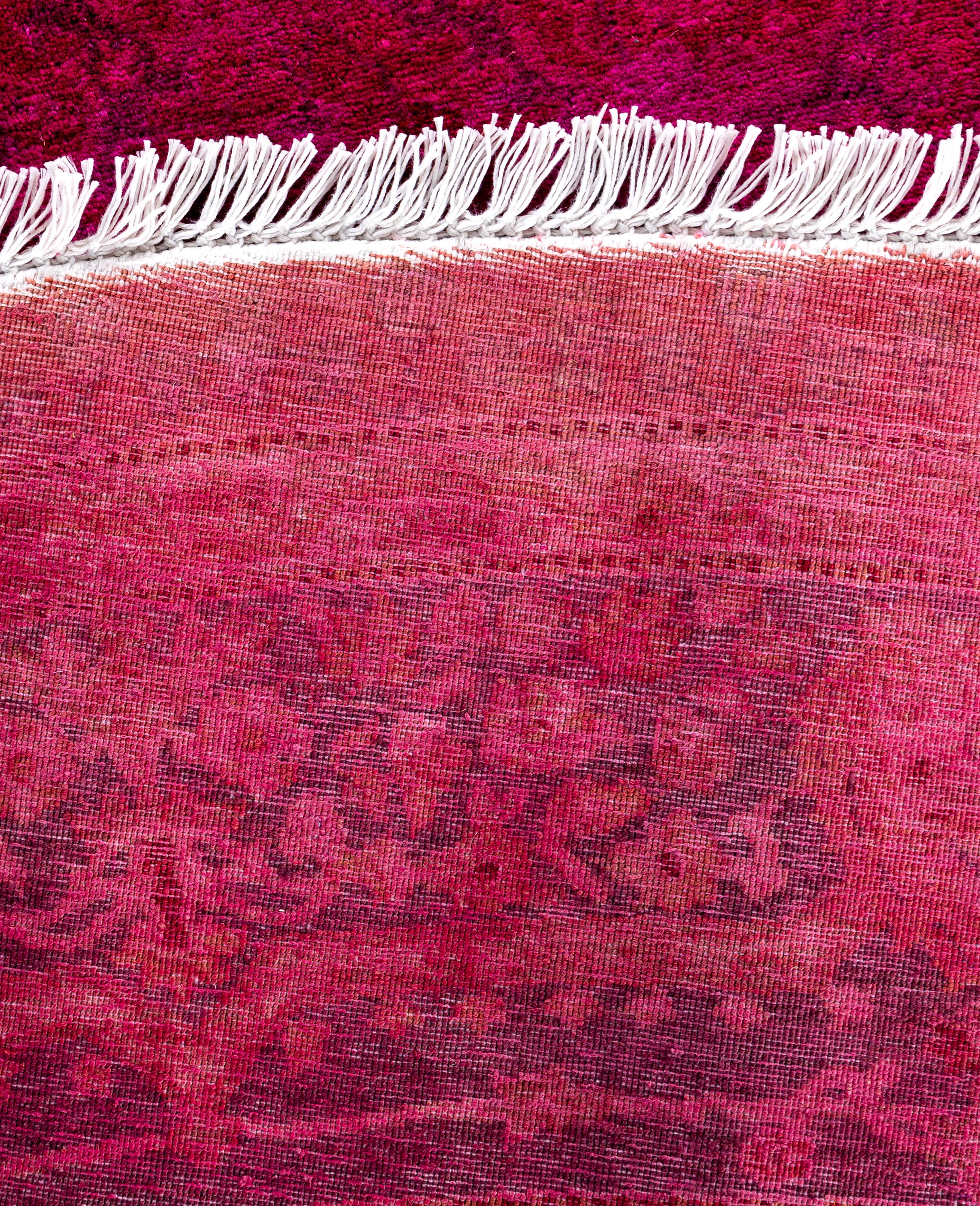 Tappeto tondo in lana rosa Overdyed One-of-a-Kind 7' 1