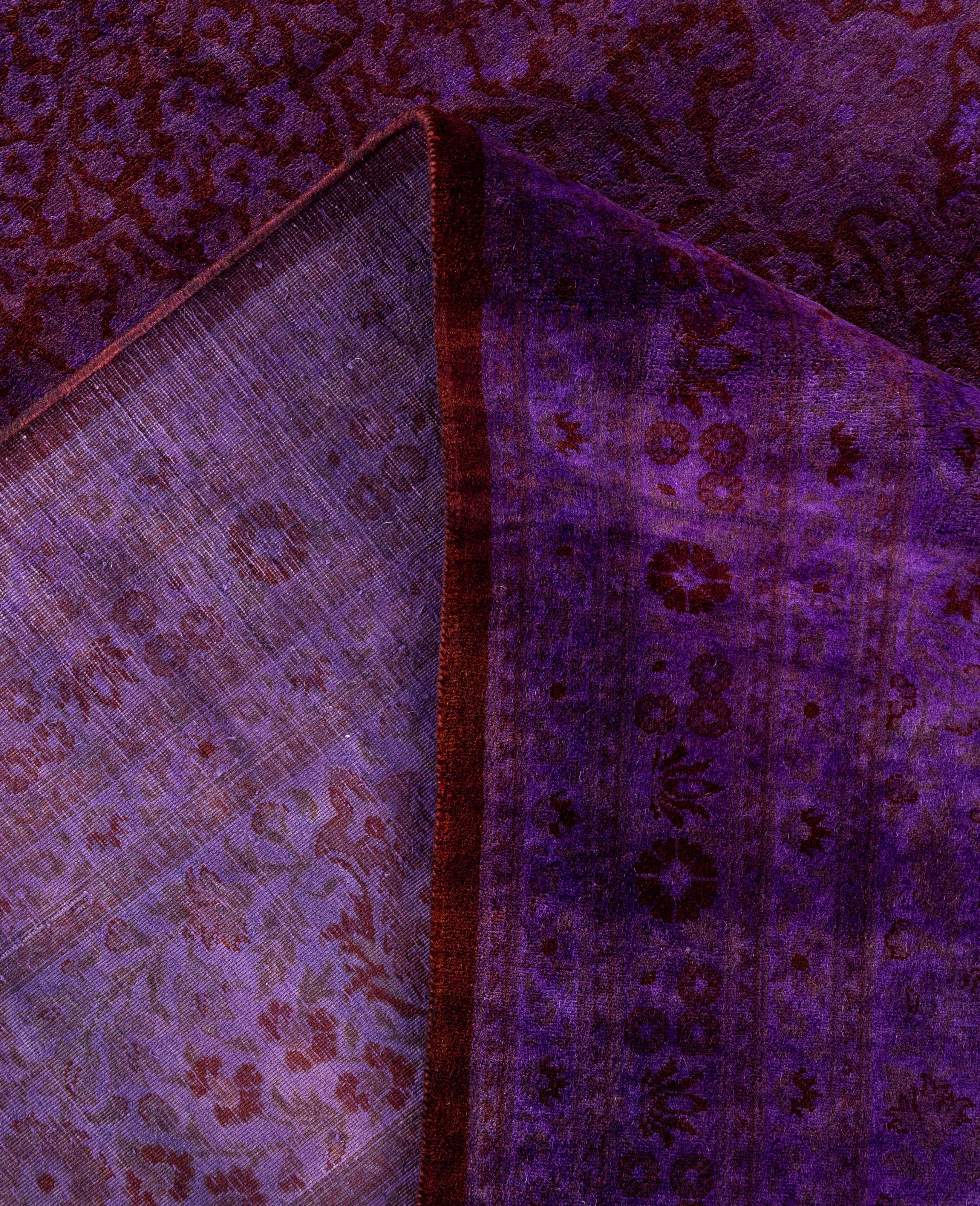 XXI secolo e contemporaneo Tappeto per l'area viola in lana Overdyed one-of-a-Kind 10' 2