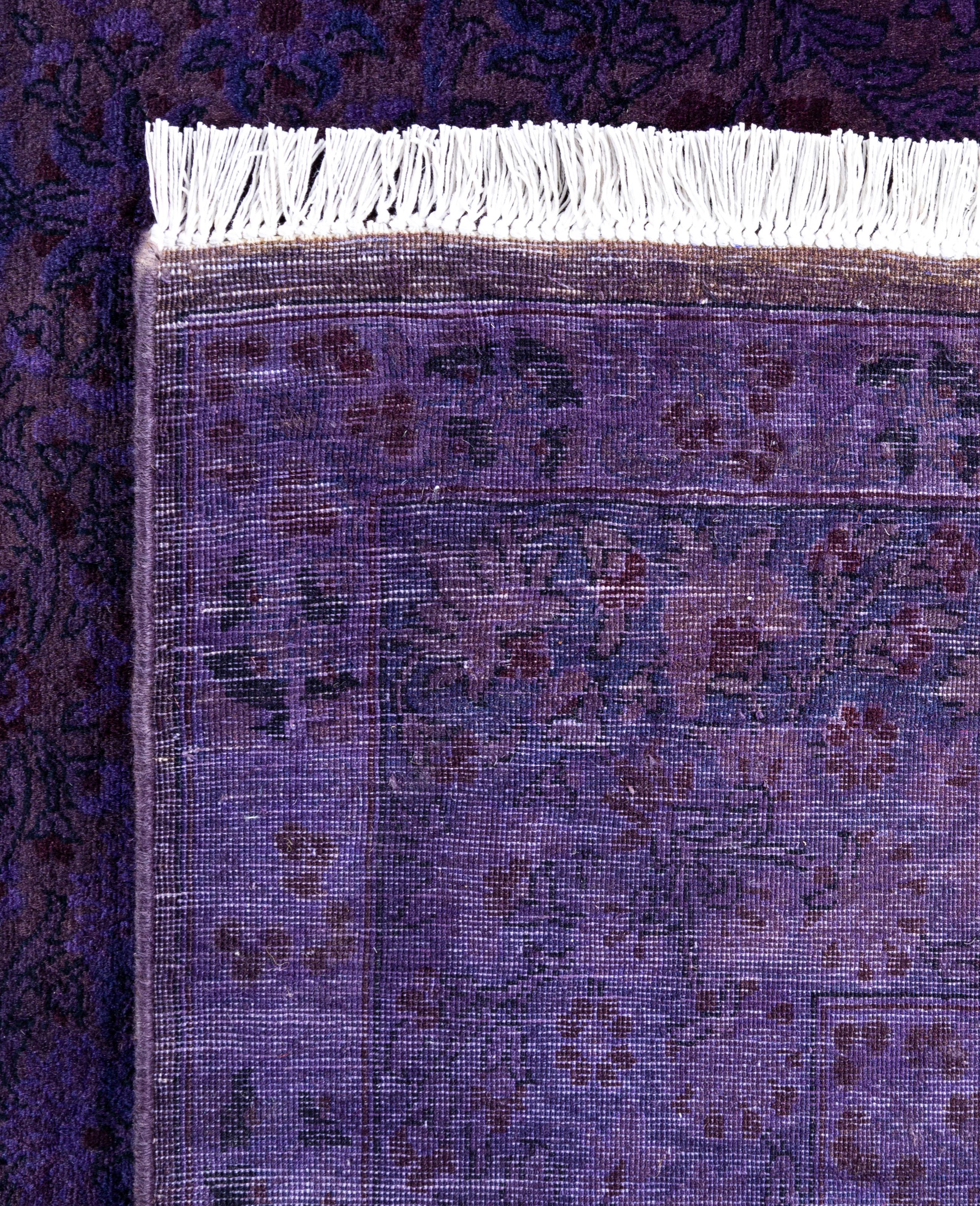 Tappeto per l'area viola in lana Overdyed One-of-a-Kind 4'6