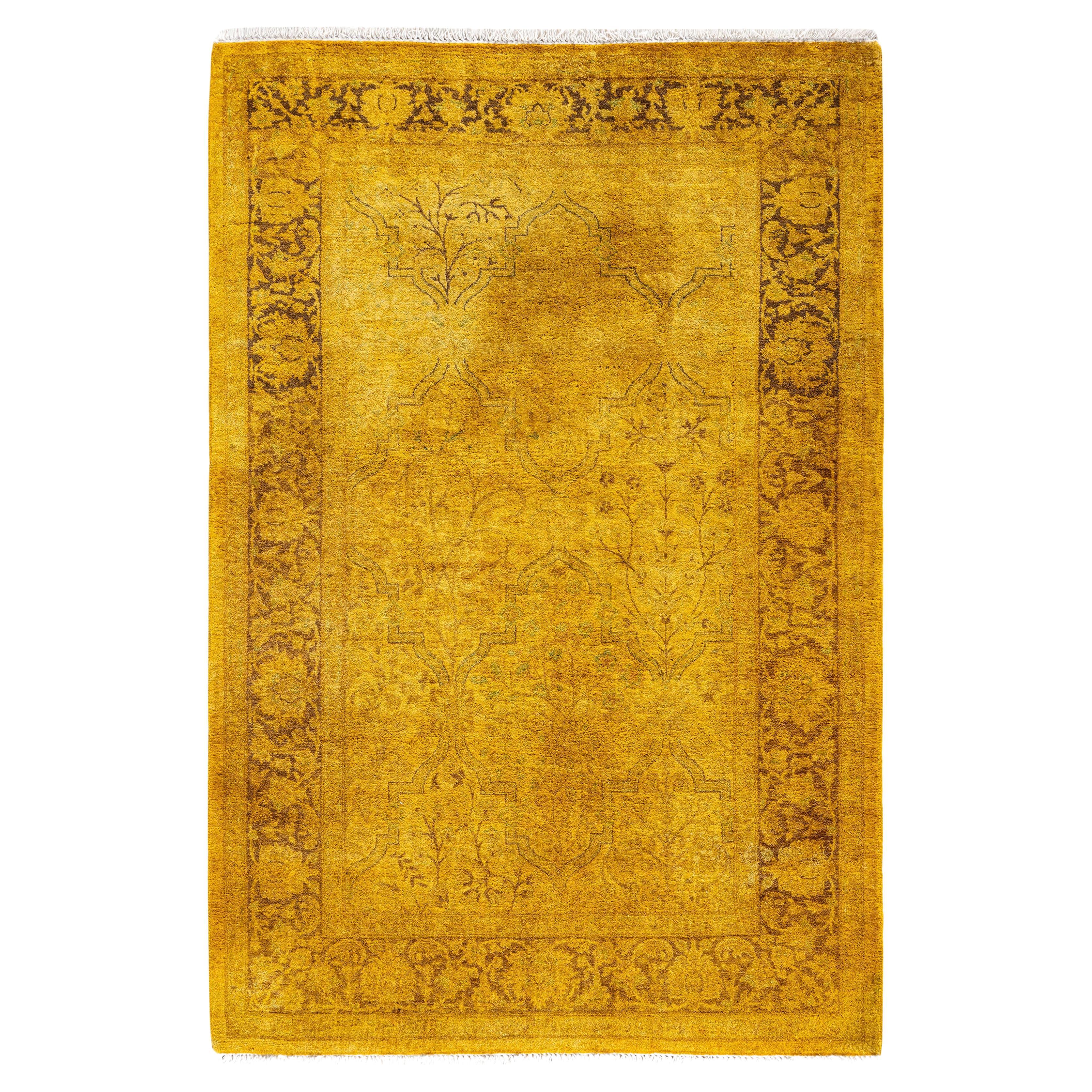 Tappeto giallo in lana Overdyed One of a-Kind 3' 2" x 4' 9" in vendita