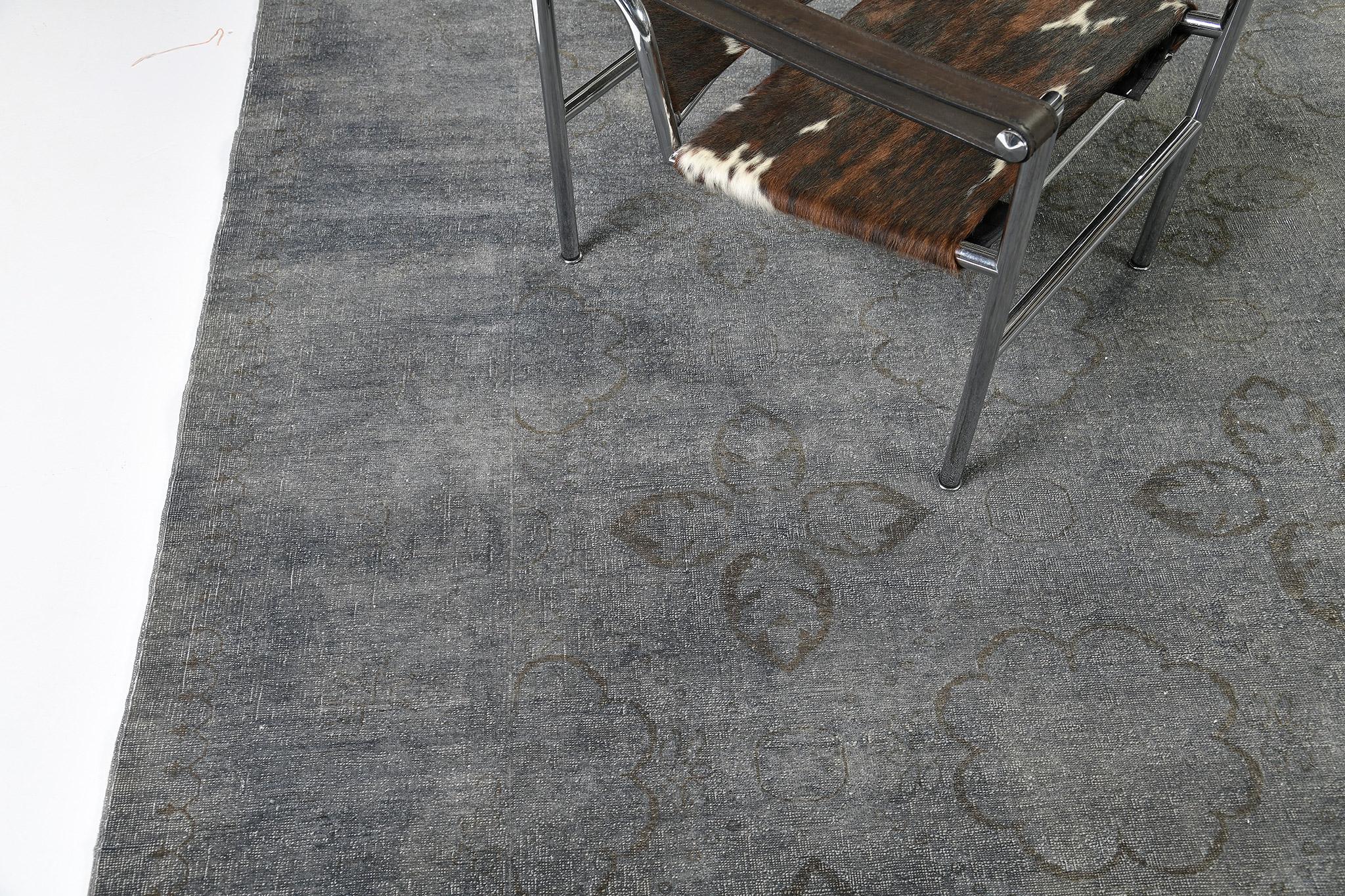Mehraban Vintage-Teppich im Vintage-Stil des Kunsthandwerks D5144 im Zustand „Neu“ im Angebot in WEST HOLLYWOOD, CA