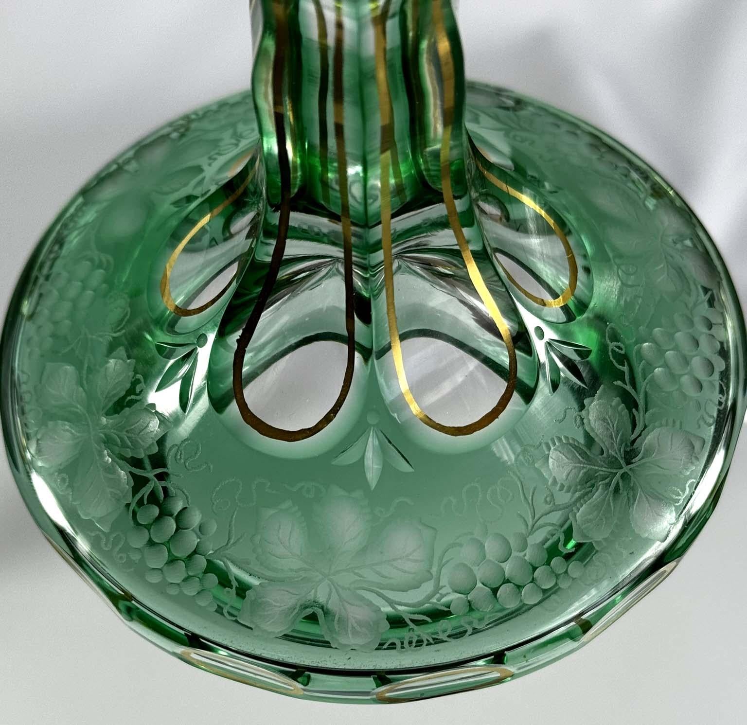 Copa de cristal superpuesto, tallado, dorado con grabado de caballos. Trabajo a medida. en venta 7
