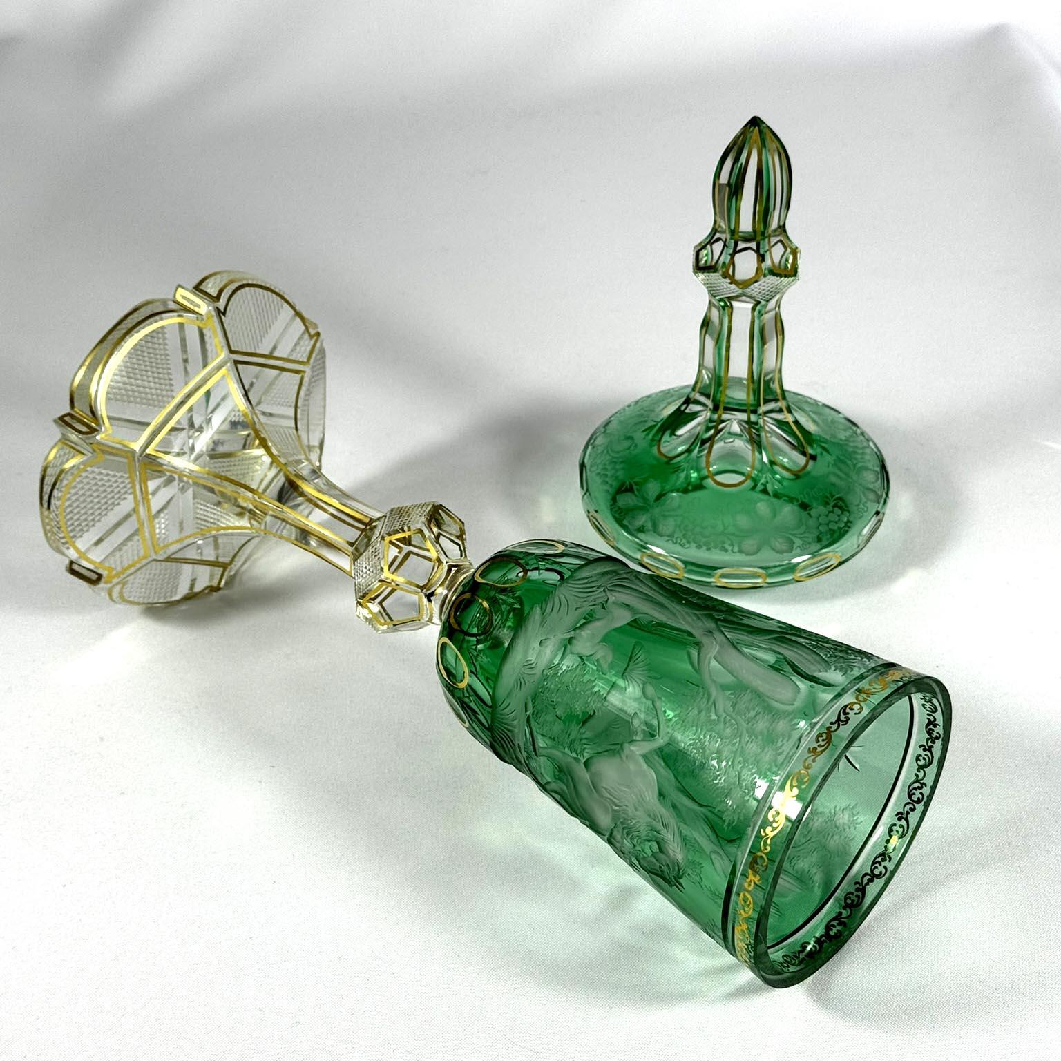 Copa de cristal superpuesto, tallado, dorado con grabado de caballos. Trabajo a medida. en venta 9