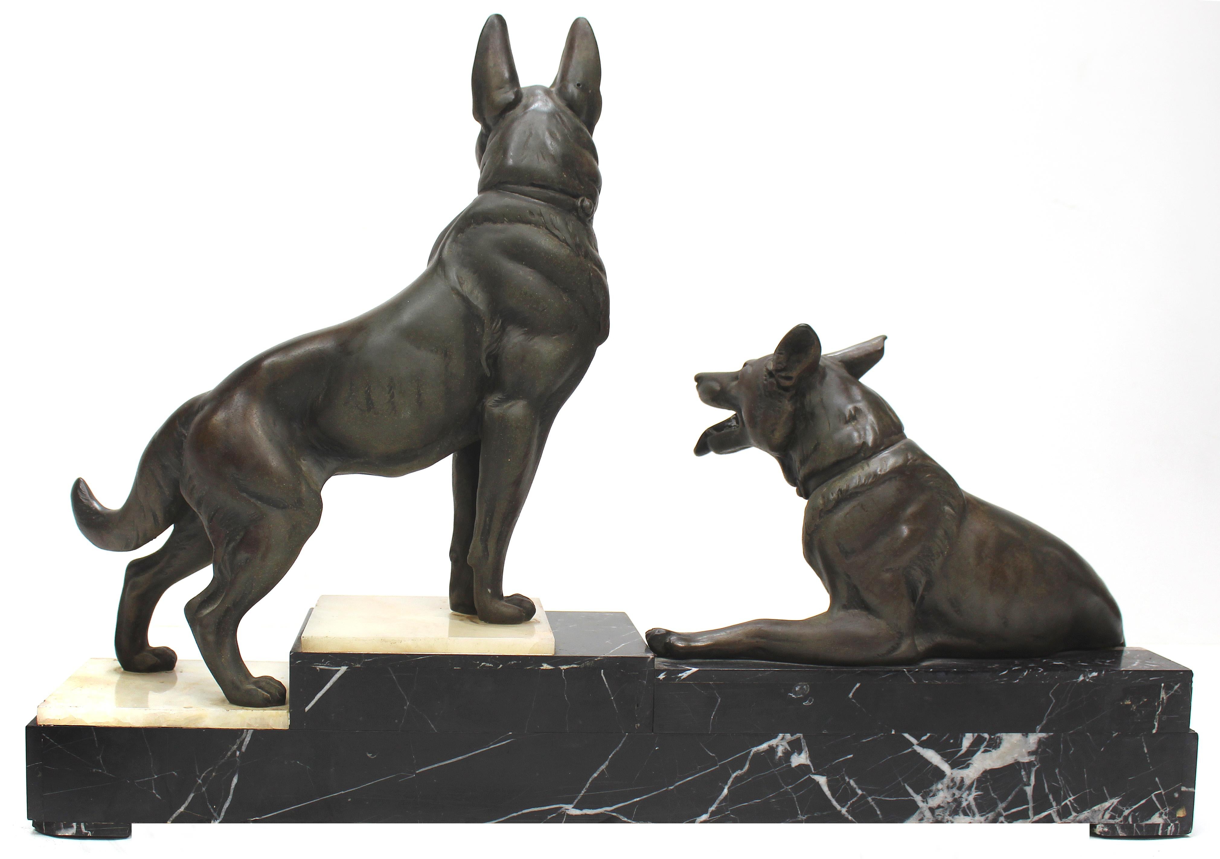 French Louis-Albert Carvin Dog Animalier Art Deco Sculpture in Marble and Bronze 