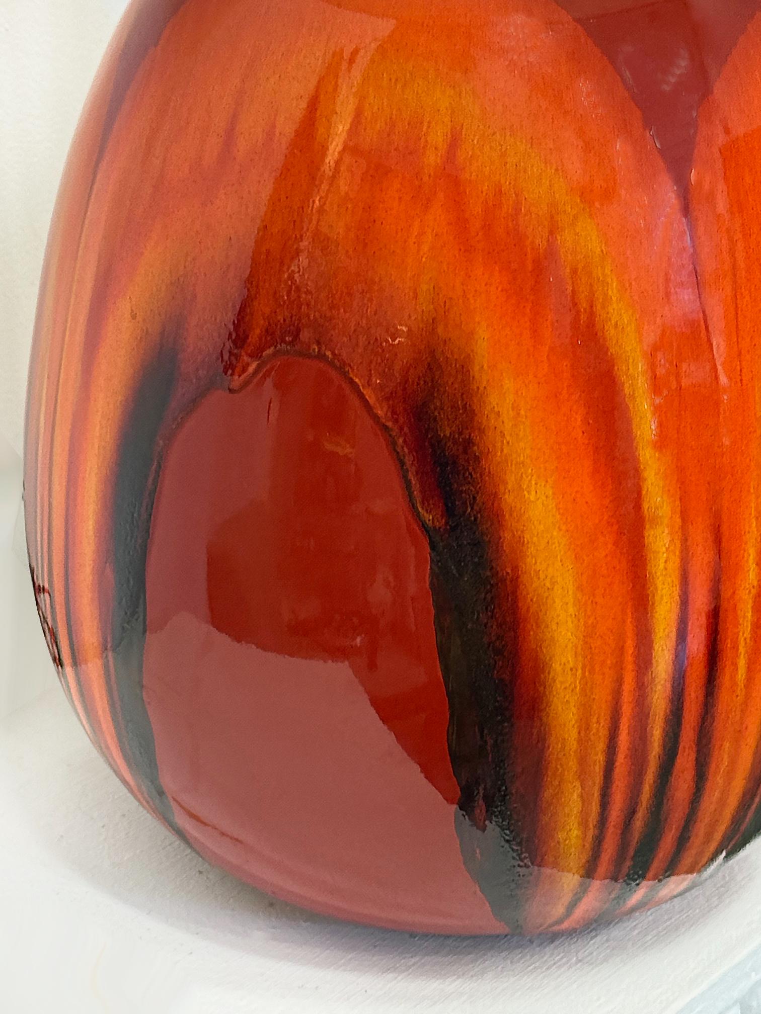 Fait main Overscale Mid-century Danish Modern Bulbous Drip Glaze Lamp en vente