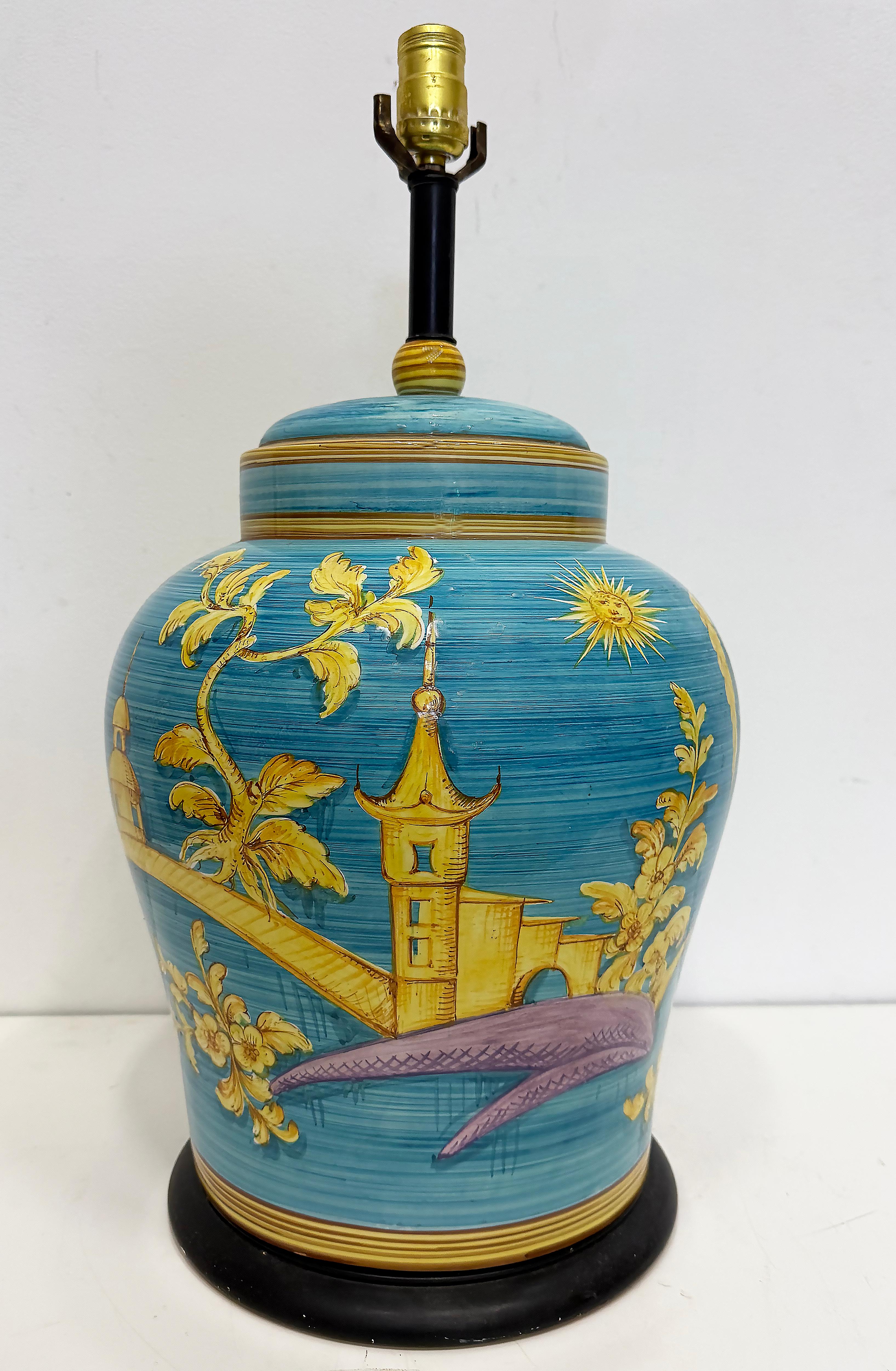 Lampe surdimensionnée en céramique à motif chinois peint à la main circa 1960, Italie Bon état - En vente à Miami, FL