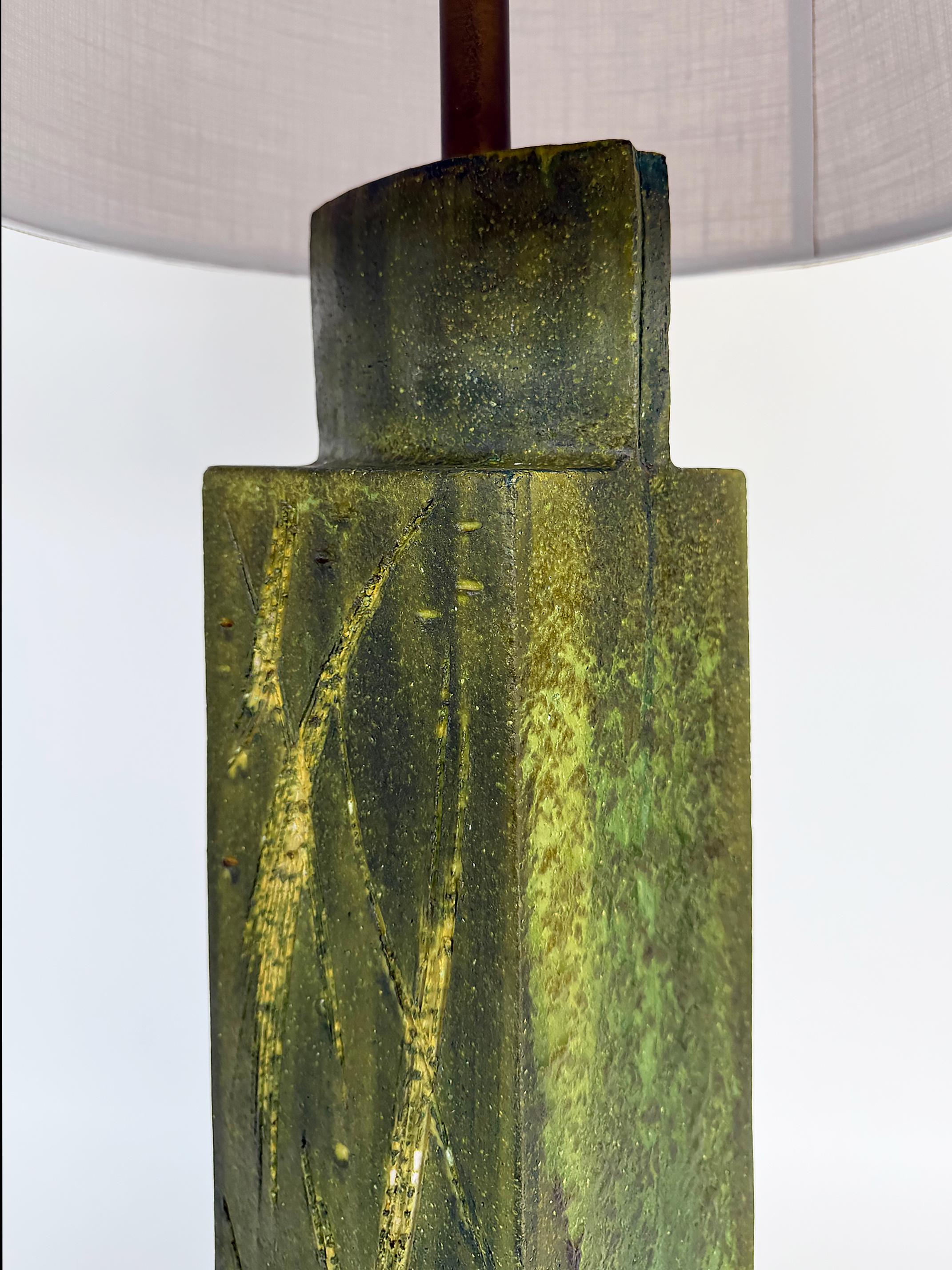 Overscale Mid-century Marcello Fantoni Ceramic Table Lamp, Vintage Custom Shade im Zustand „Gut“ im Angebot in Miami, FL
